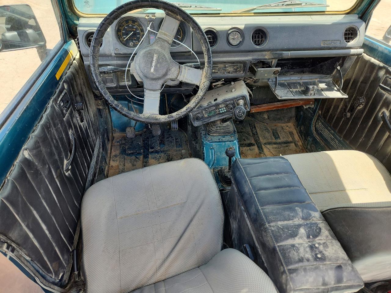 1988 Suzuki Samurai Green vin: JS4JC51C9J4212016
