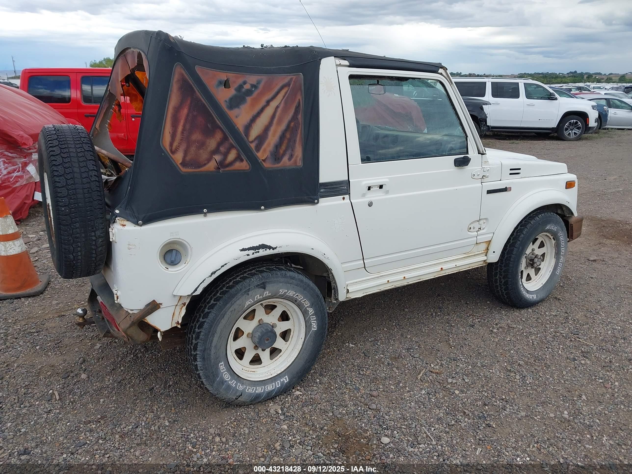 1986 Suzuki Samurai   White vin: JS4JC51CXG4110989