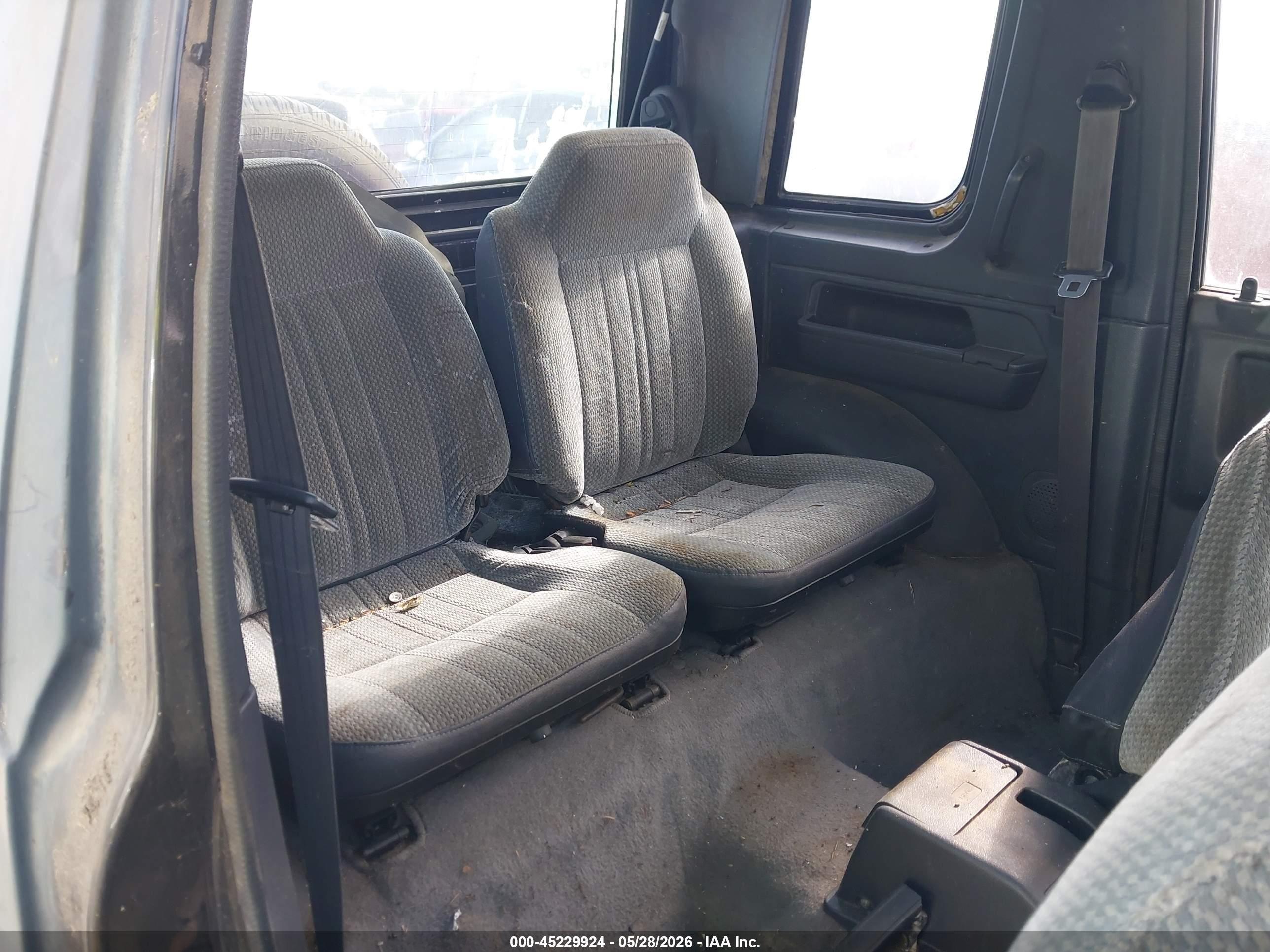1989 Suzuki Sidekick Jx/jlx Blue vin: JS4TA01C5K4105659