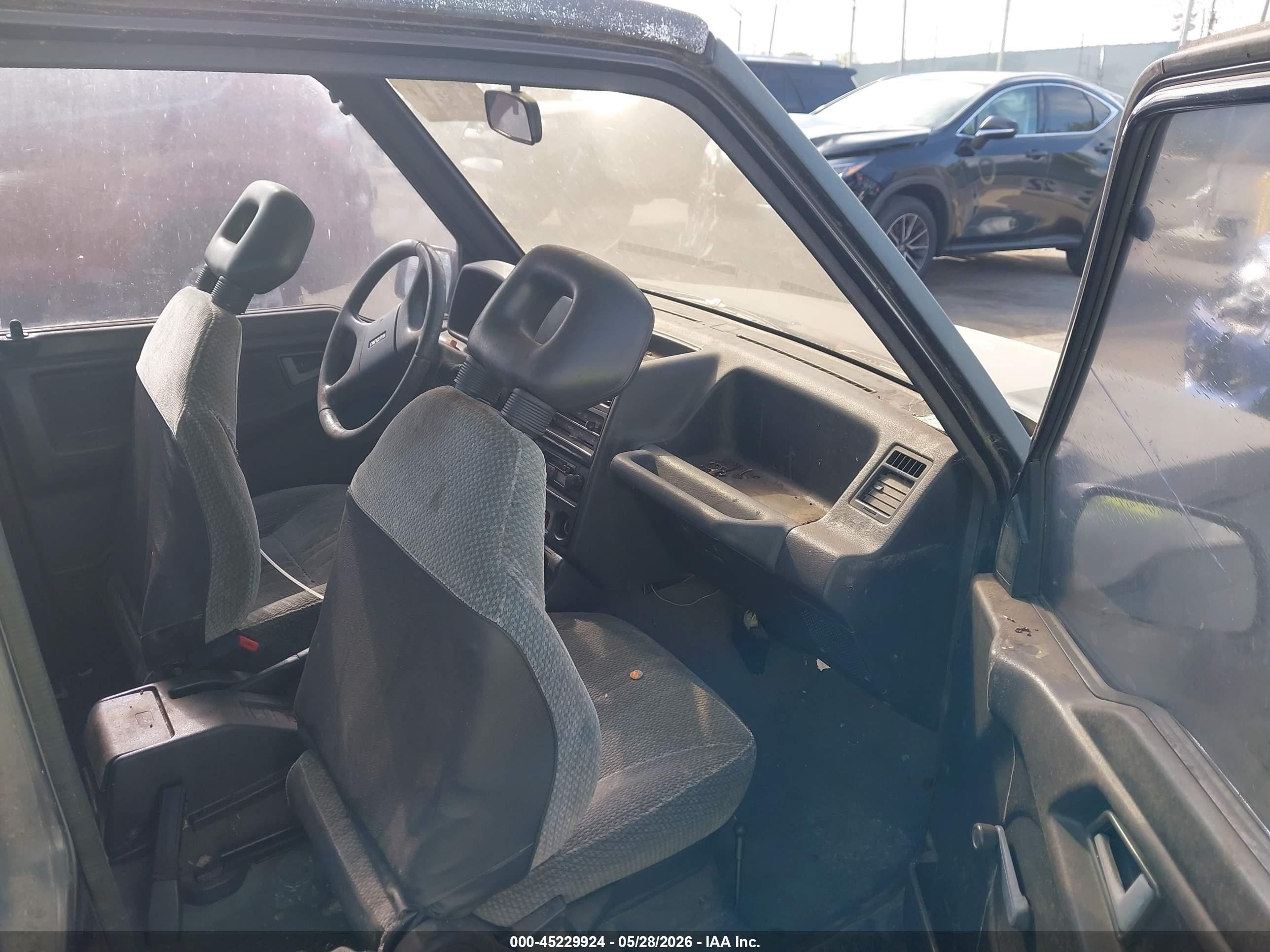 1989 Suzuki Sidekick Jx/jlx Blue vin: JS4TA01C5K4105659