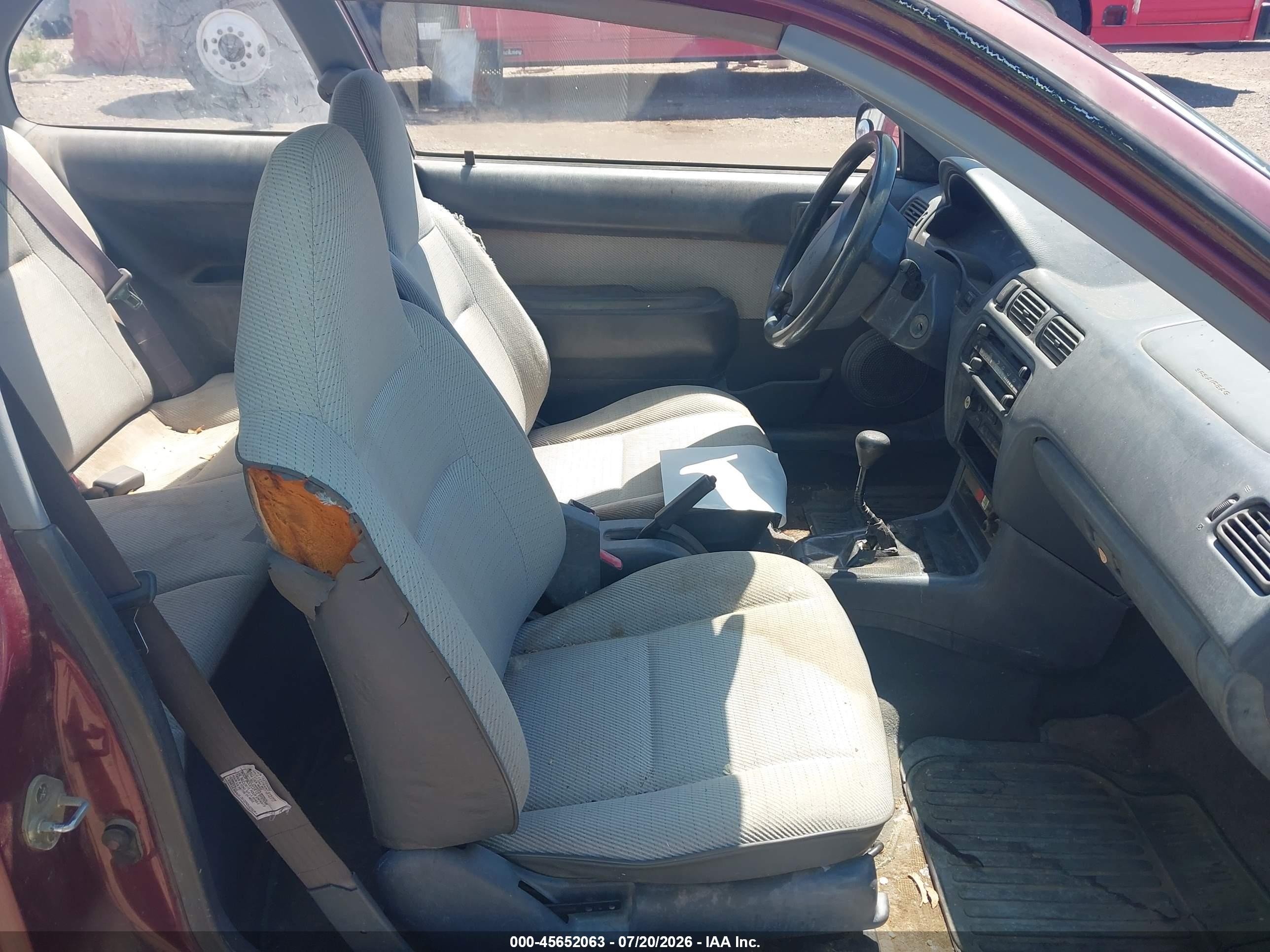 1996 Toyota Tercel Std/dx Red vin: JT2AC52L3T0141058