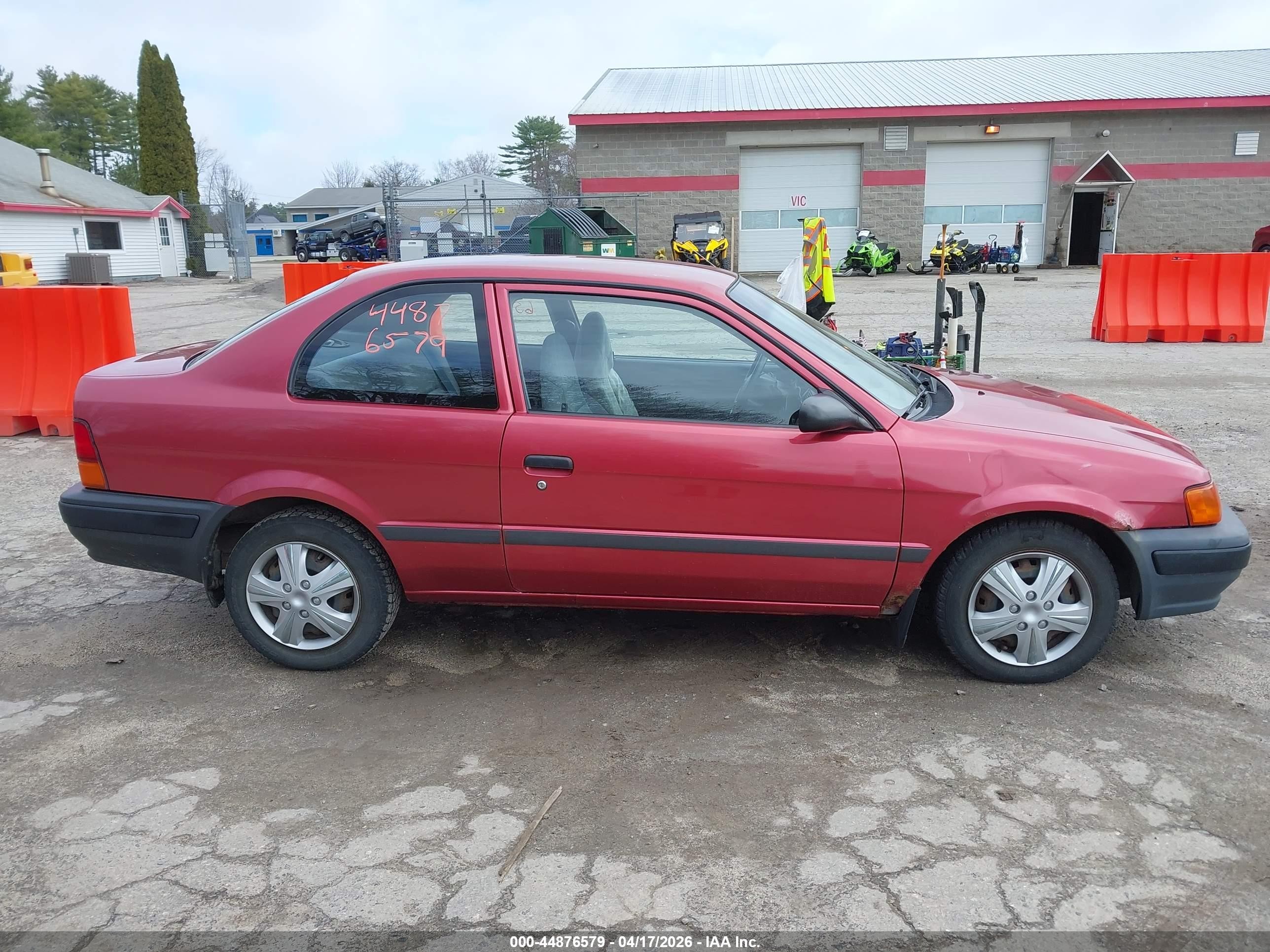 1997 Toyota Tercel Ce Красный vin: JT2AC52L9V0217076