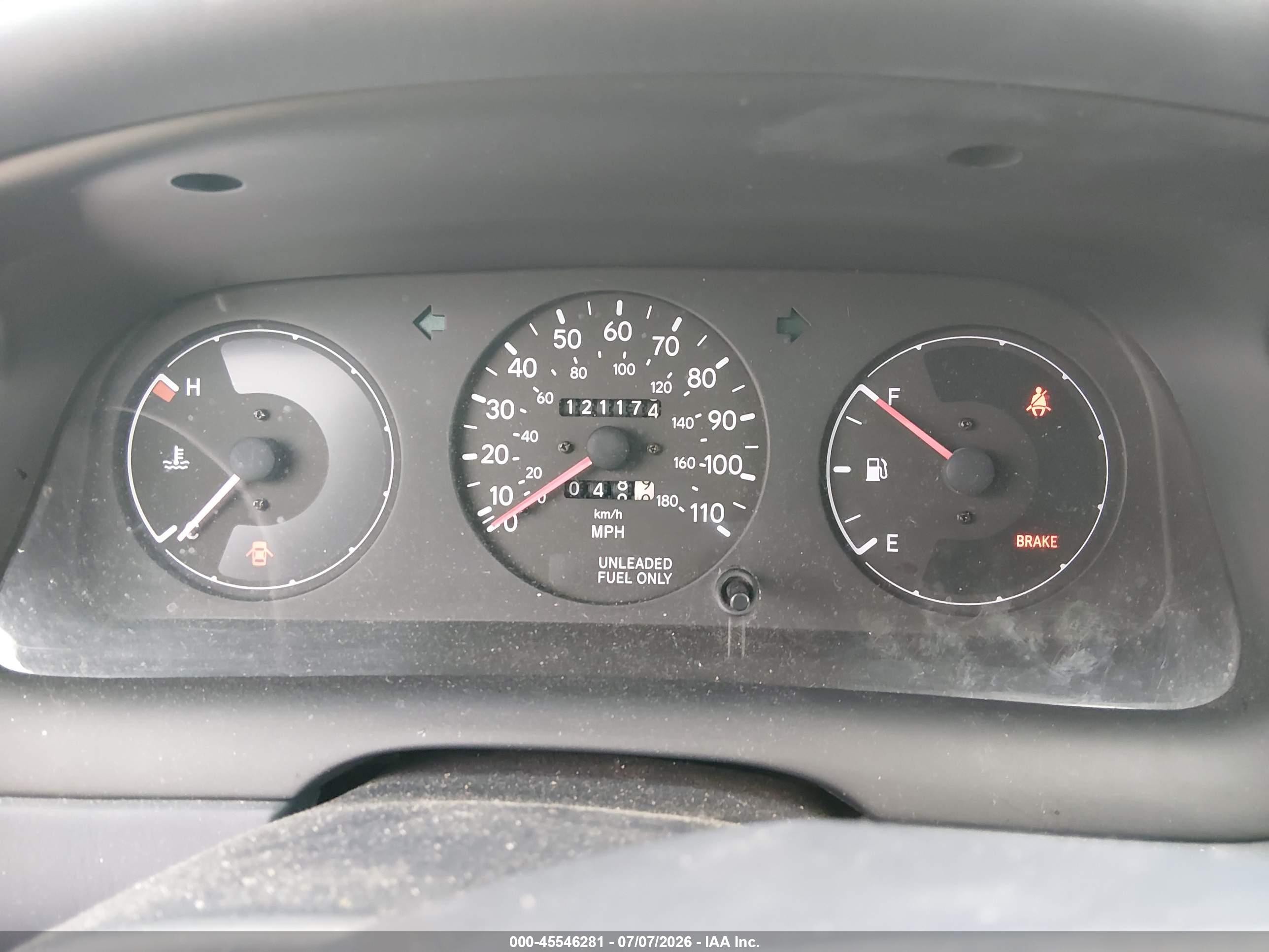1995 Toyota Corolla   White vin: JT2AE04BXS0112270