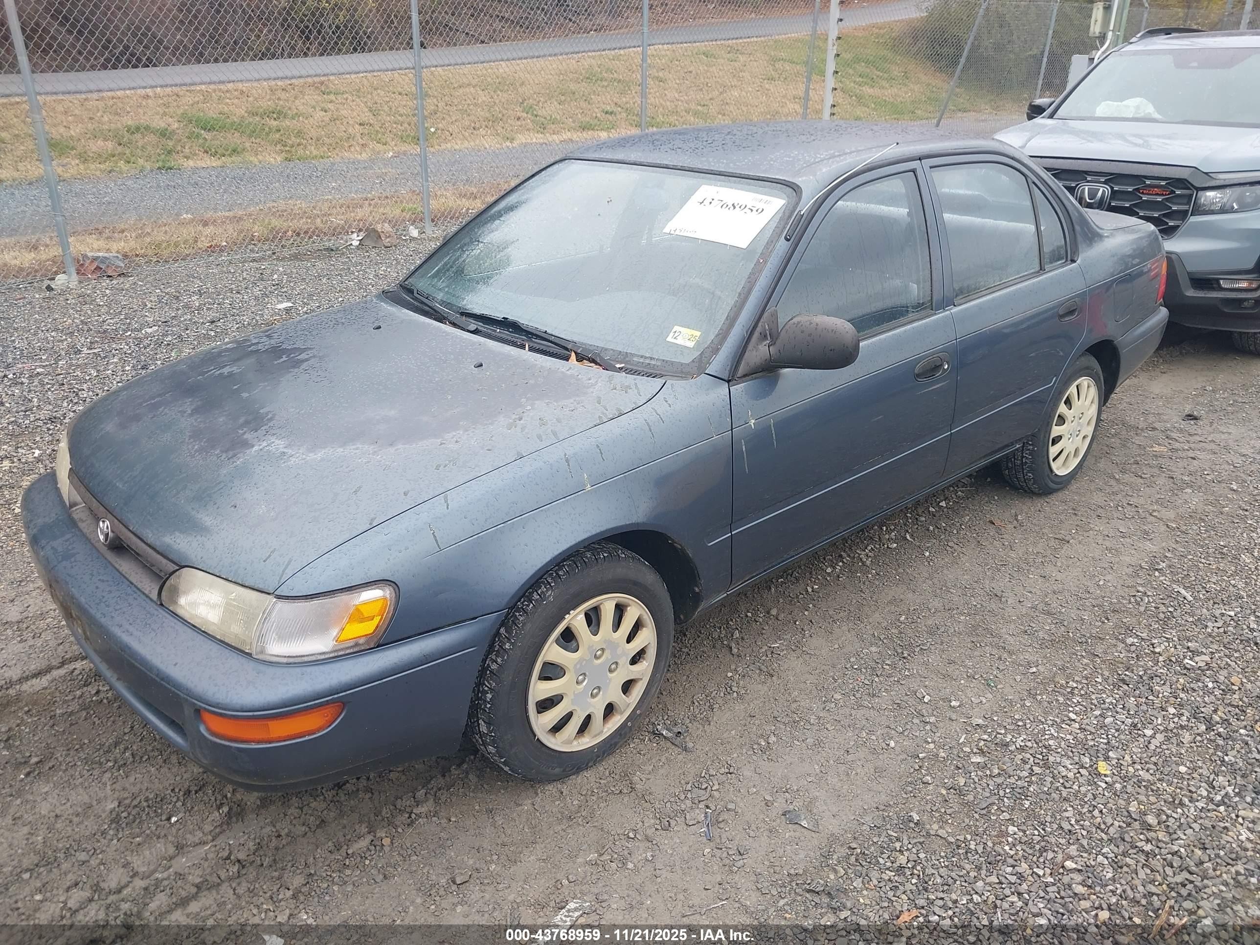 1993 Toyota Corolla   Синий vin: JT2AE04E4P0003420