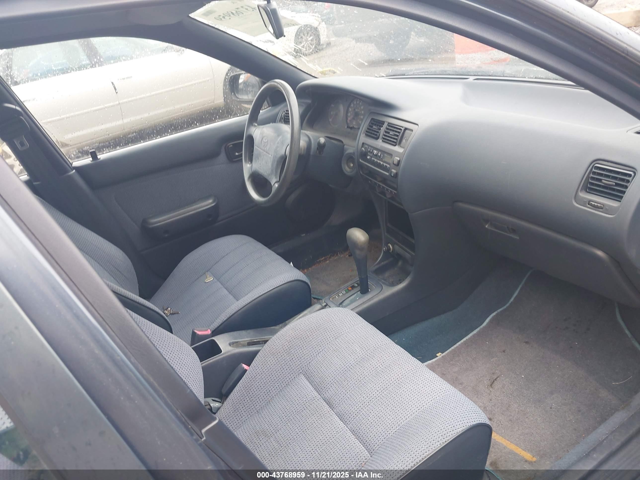 1993 Toyota Corolla   Синий vin: JT2AE04E4P0003420