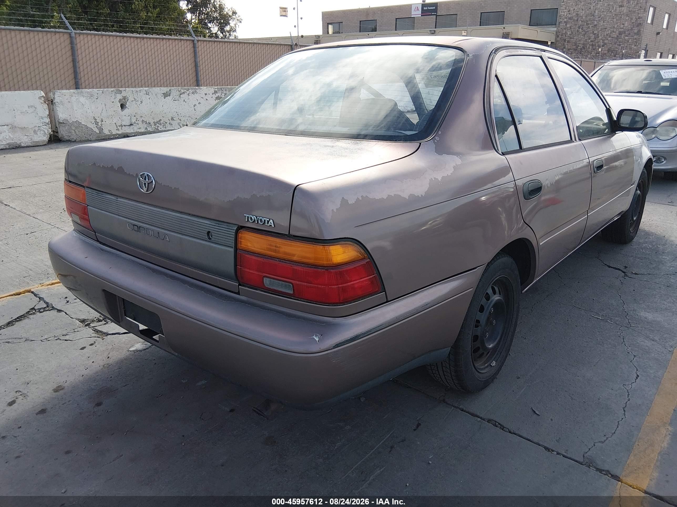 1993 Toyota Corolla   Blue vin: JT2AE04E7P0025668