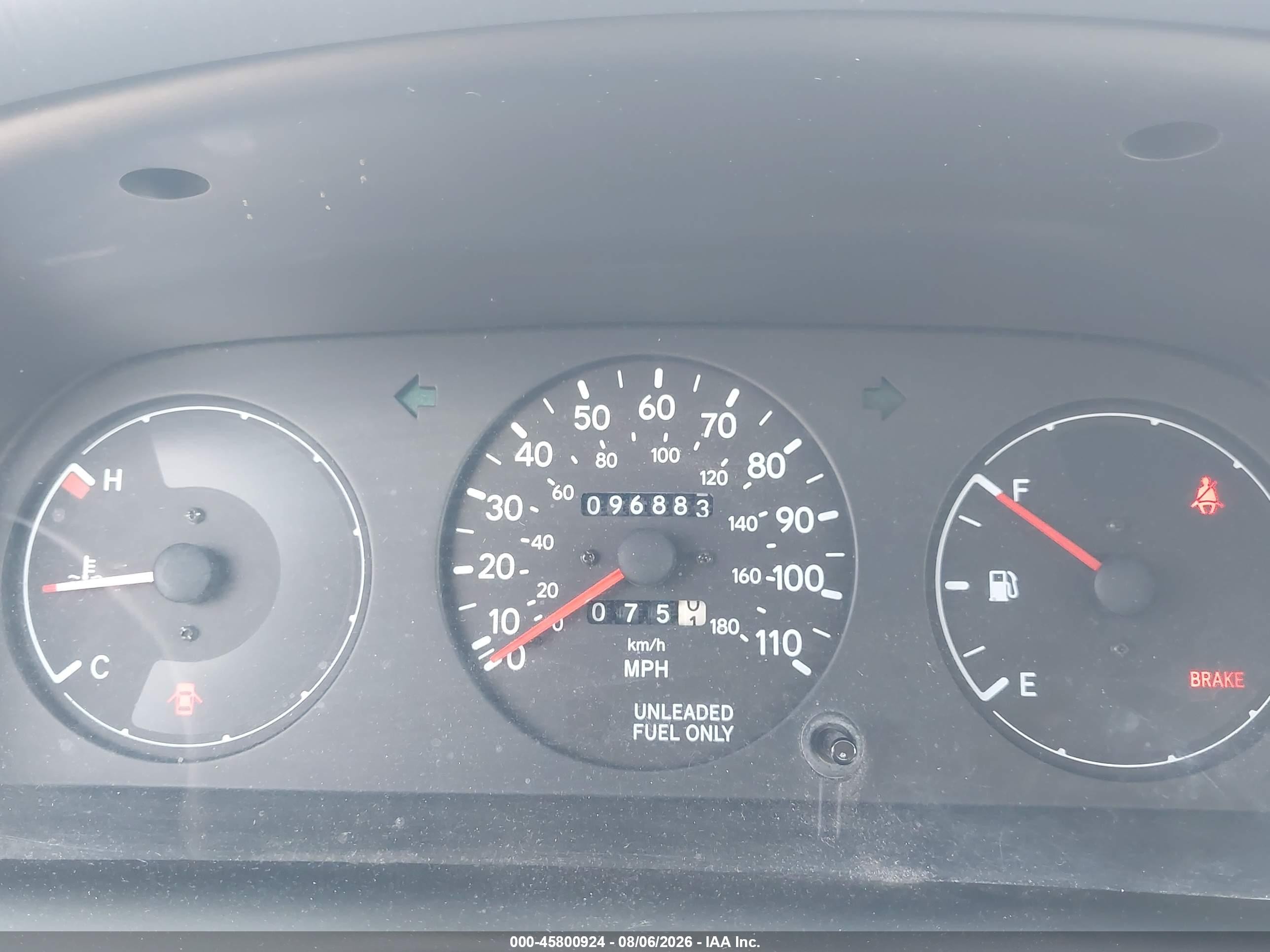 1995 Toyota Corolla Le/dx White vin: JT2AE09B1S0105281