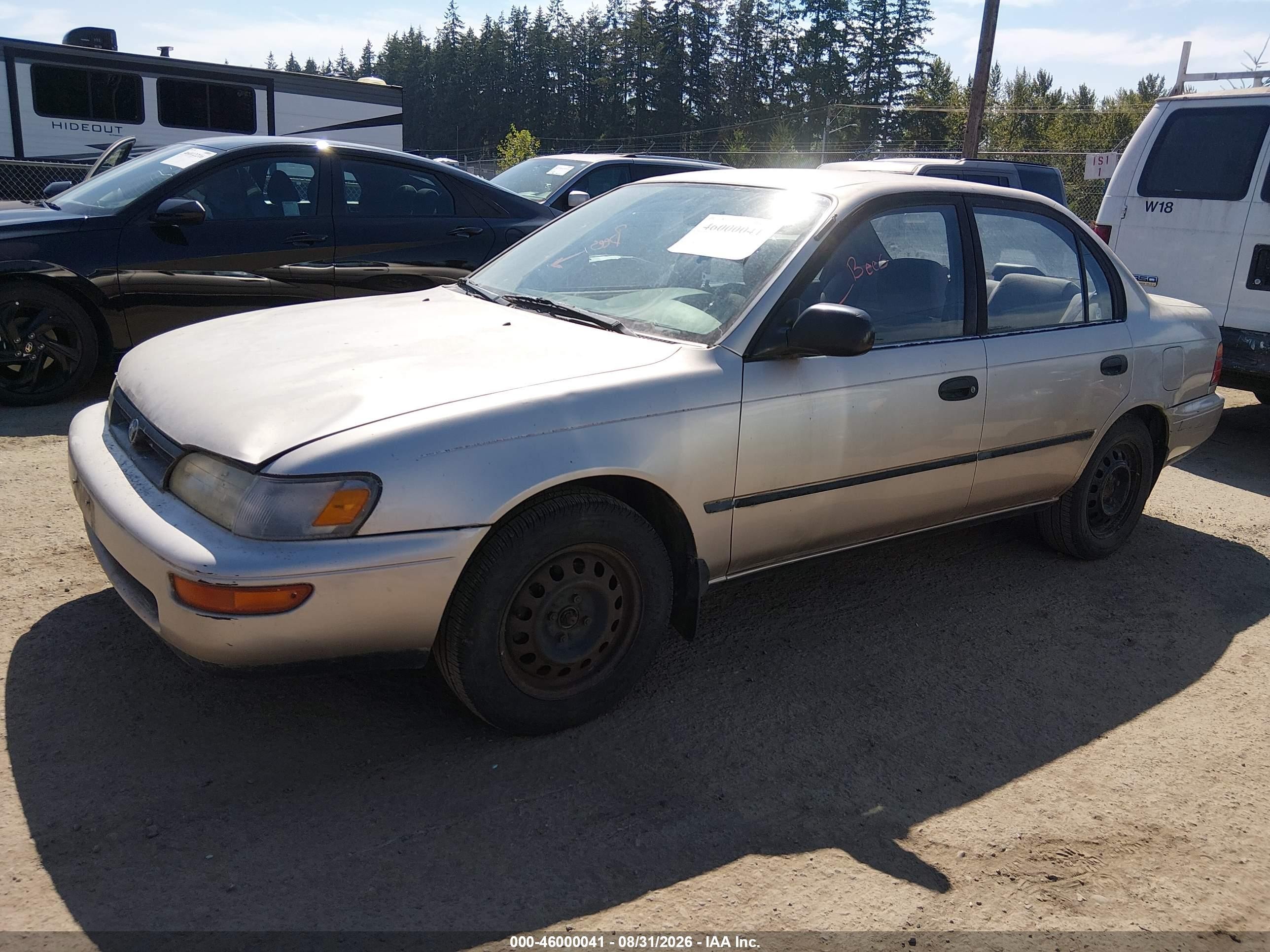 1994 Toyota Corolla Le/dx Tan vin: JT2AE09B5R0063627