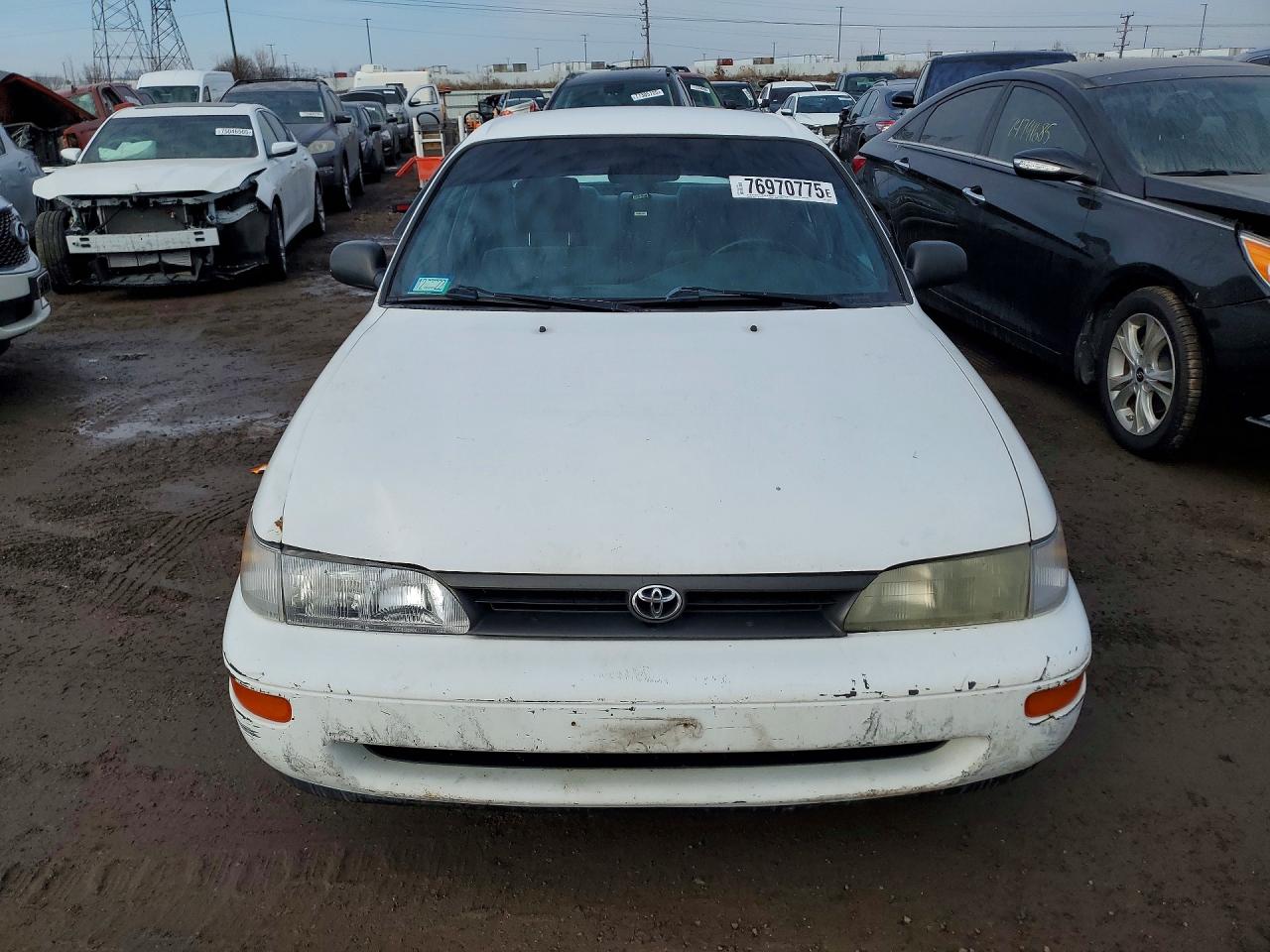 1995 Toyota Corolla Dx White vin: JT2AE09B5S0083737