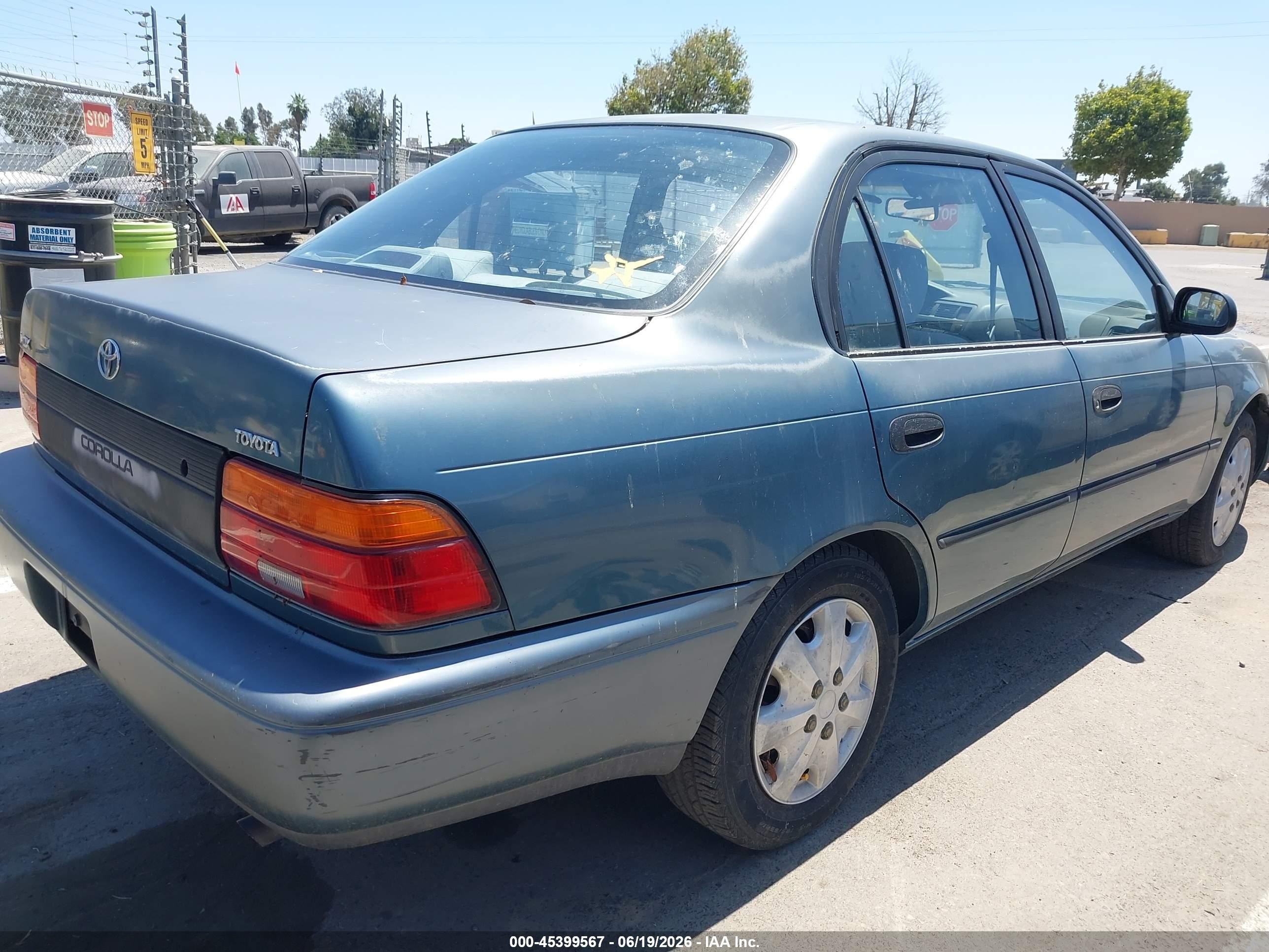 1995 Toyota Corolla Le/dx Light Blue vin: JT2AE09B9S0087175