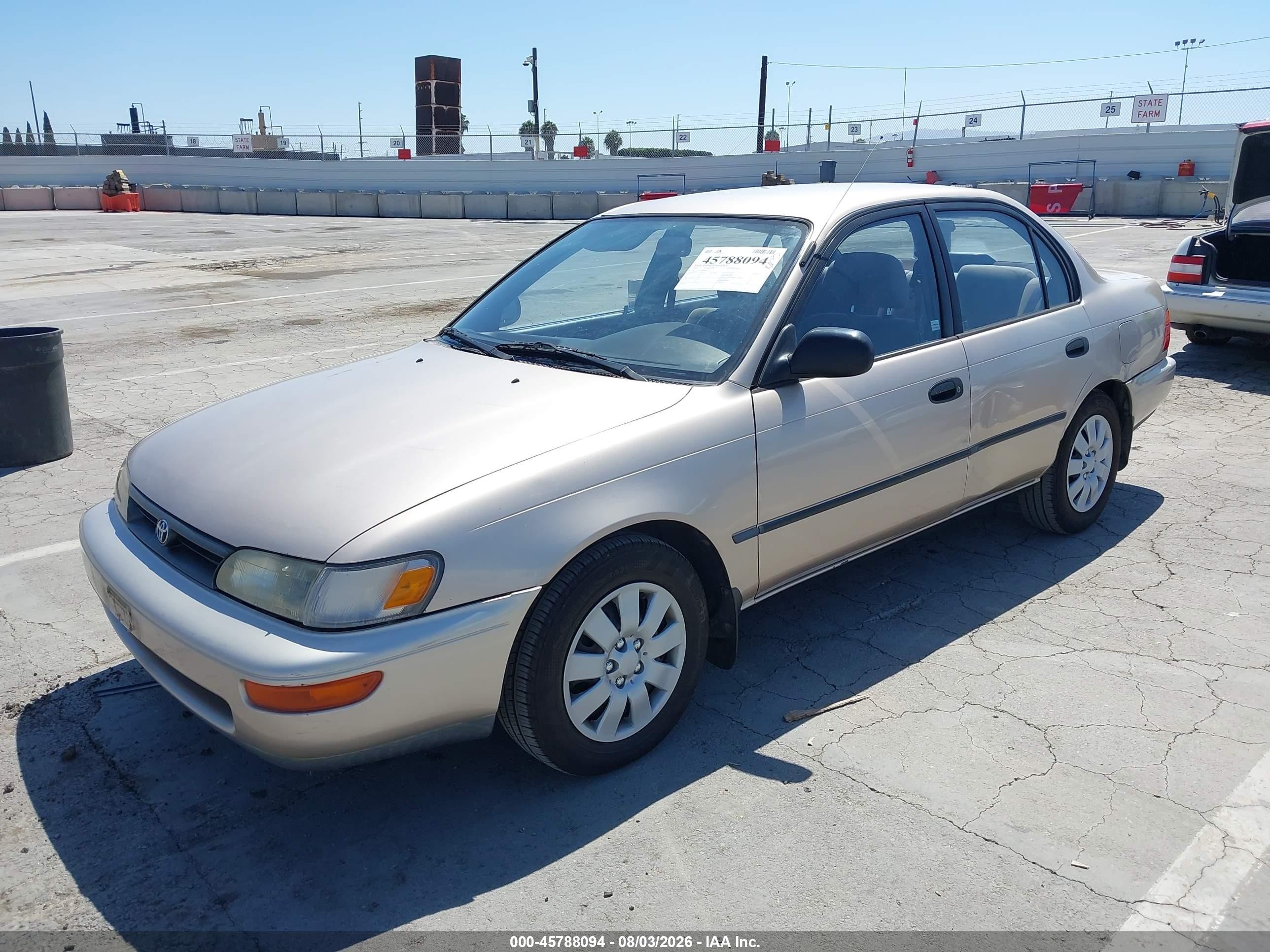 1993 Toyota Corolla Le/dx Pewter vin: JT2AE09E0P0023611