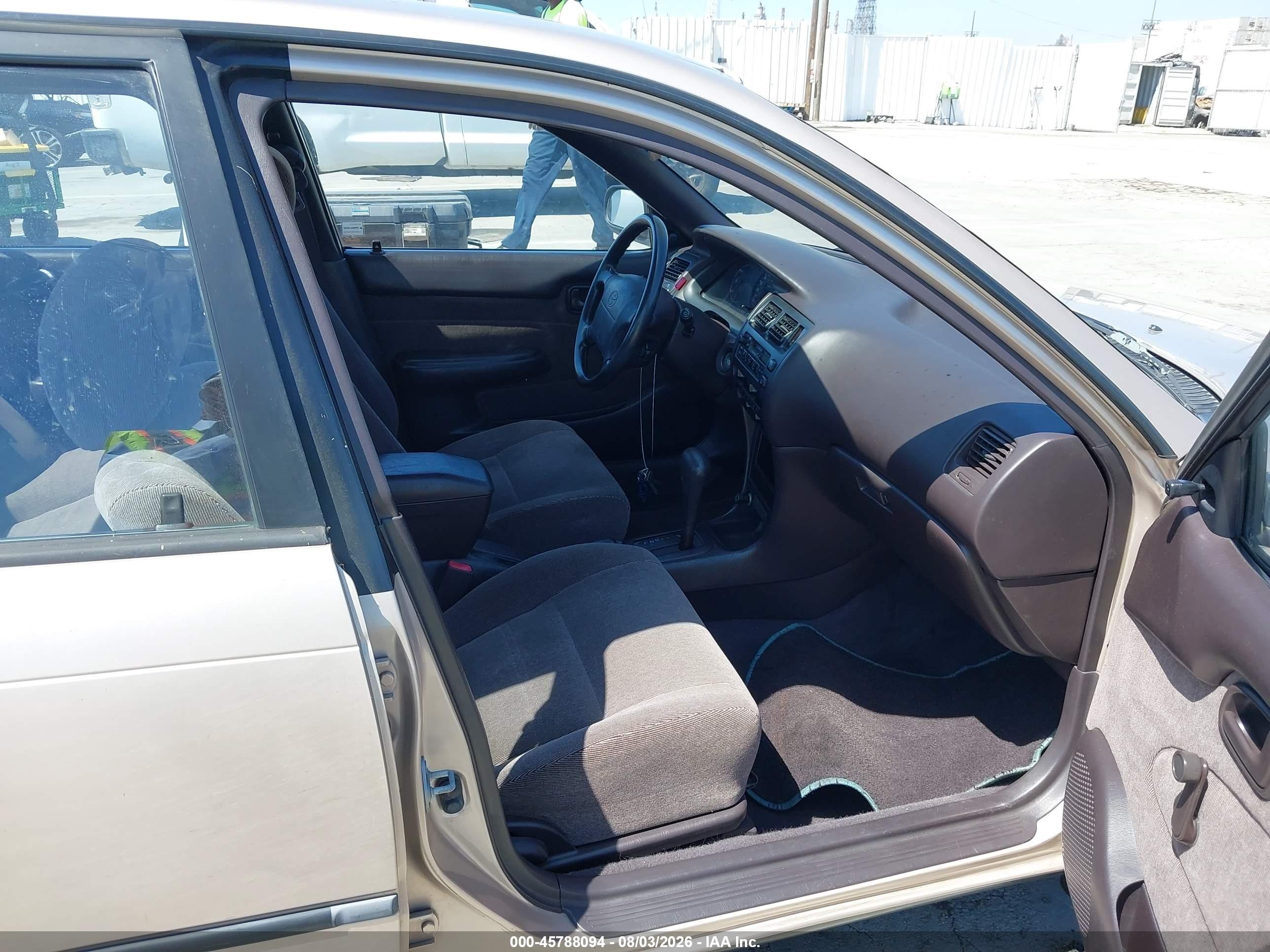 1993 Toyota Corolla Le/dx Pewter vin: JT2AE09E0P0023611
