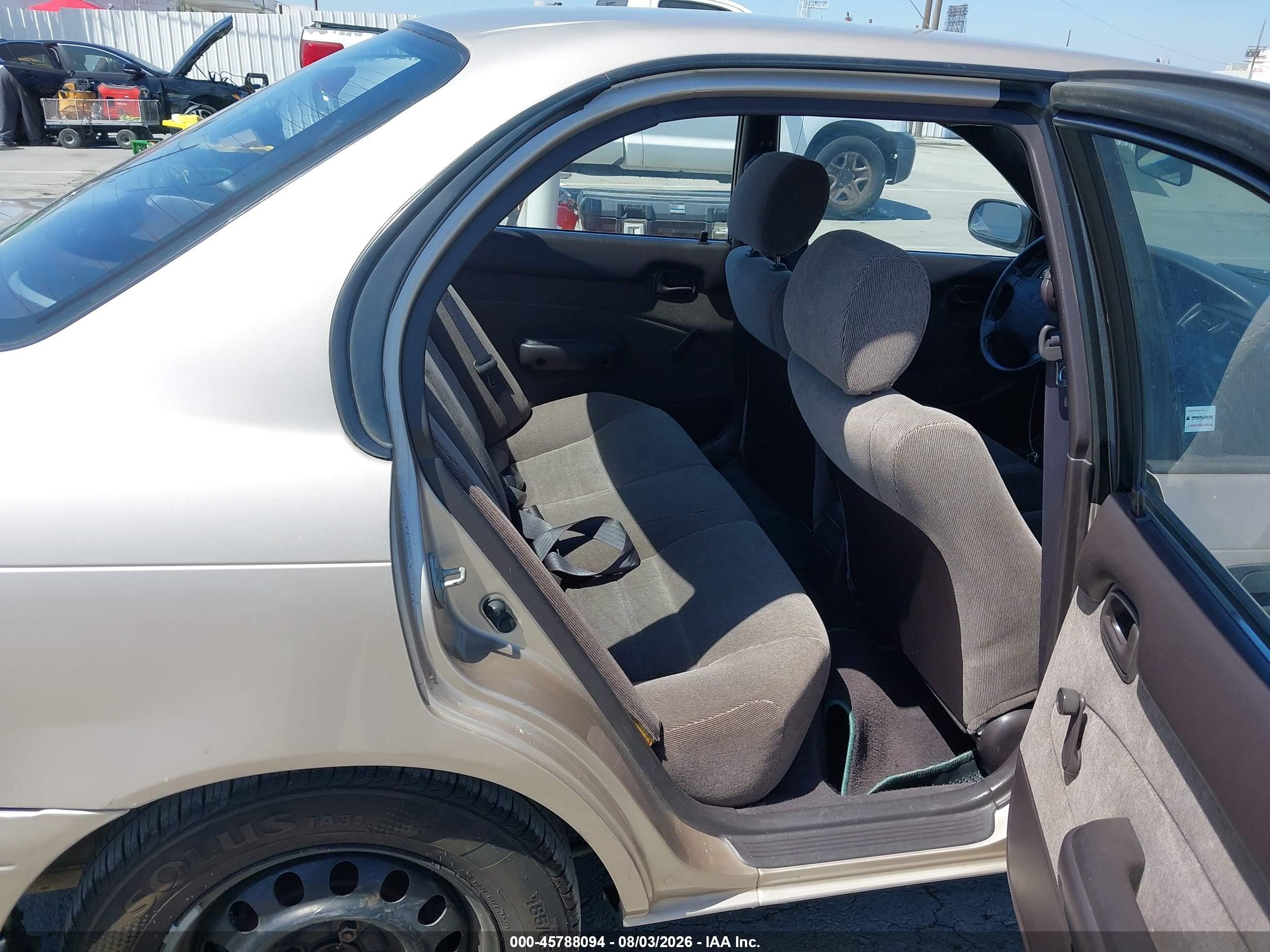 1993 Toyota Corolla Le/dx Pewter vin: JT2AE09E0P0023611
