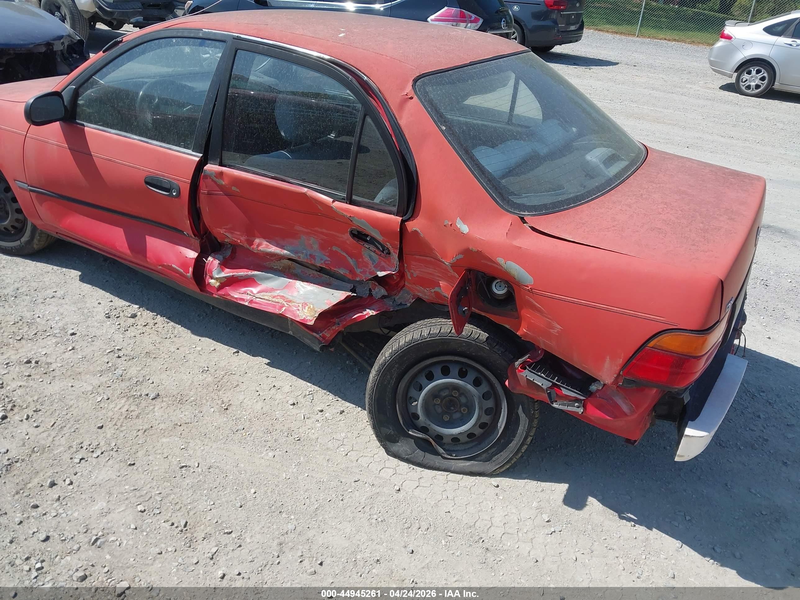 1993 Toyota Corolla Le/dx Red vin: JT2AE09E0P0032020