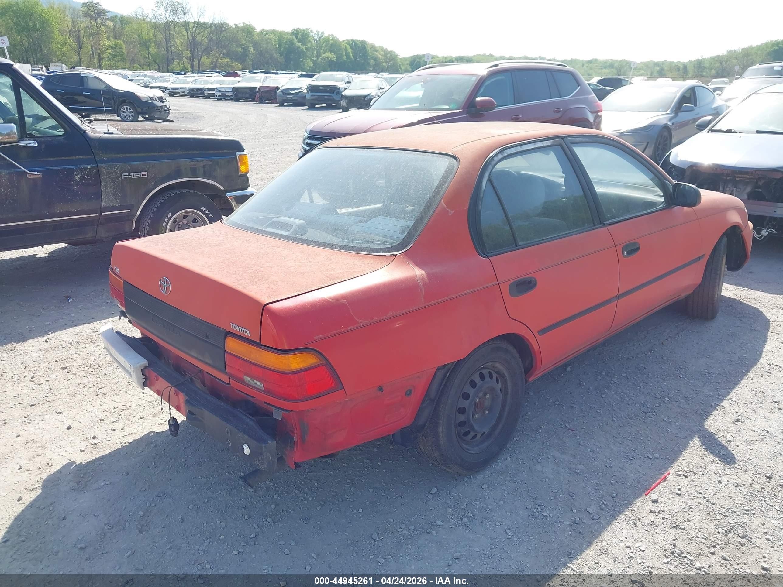 1993 Toyota Corolla Le/dx Red vin: JT2AE09E0P0032020