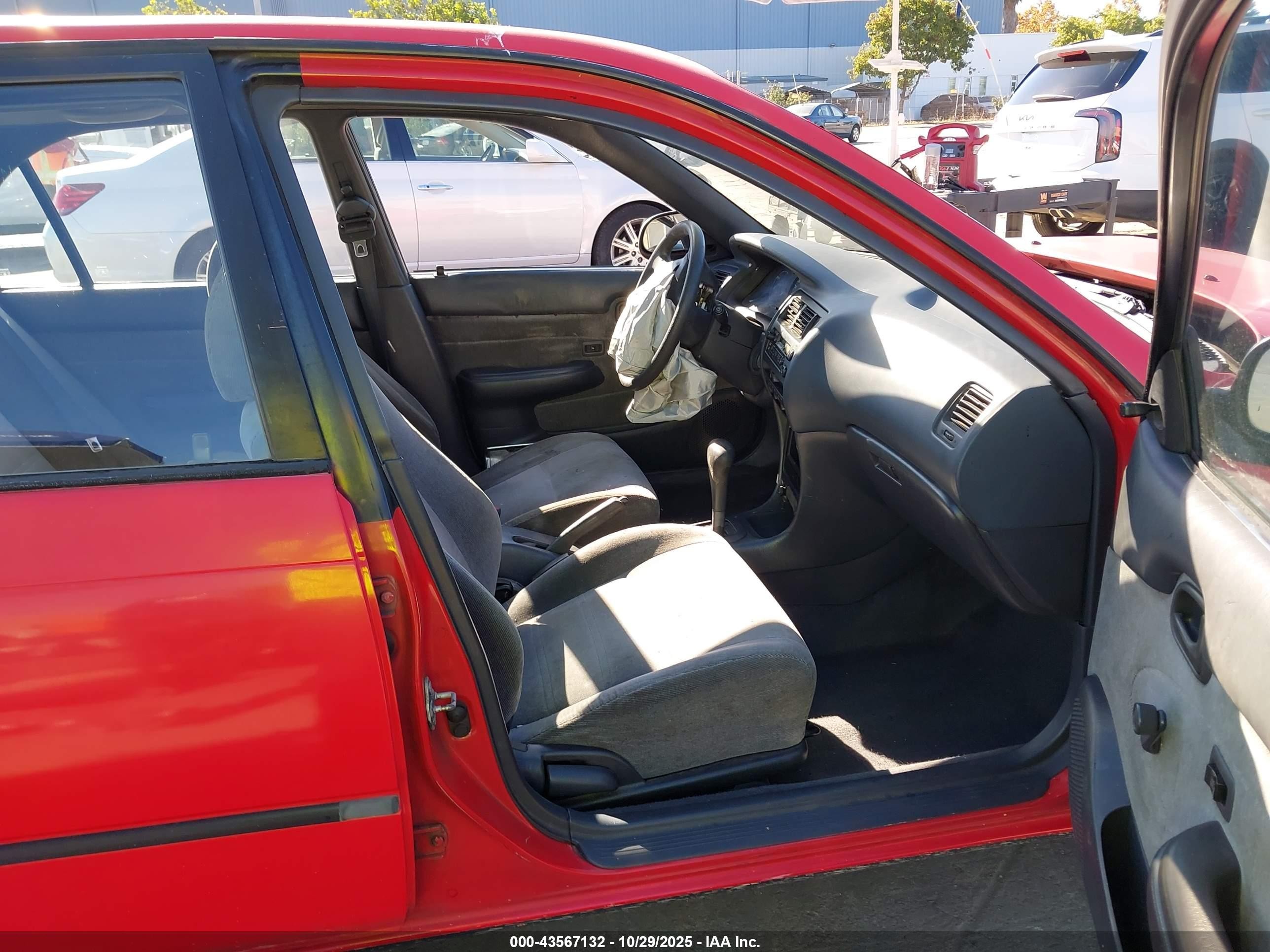 1993 Toyota Corolla Le/dx Red vin: JT2AE09E6P0028893