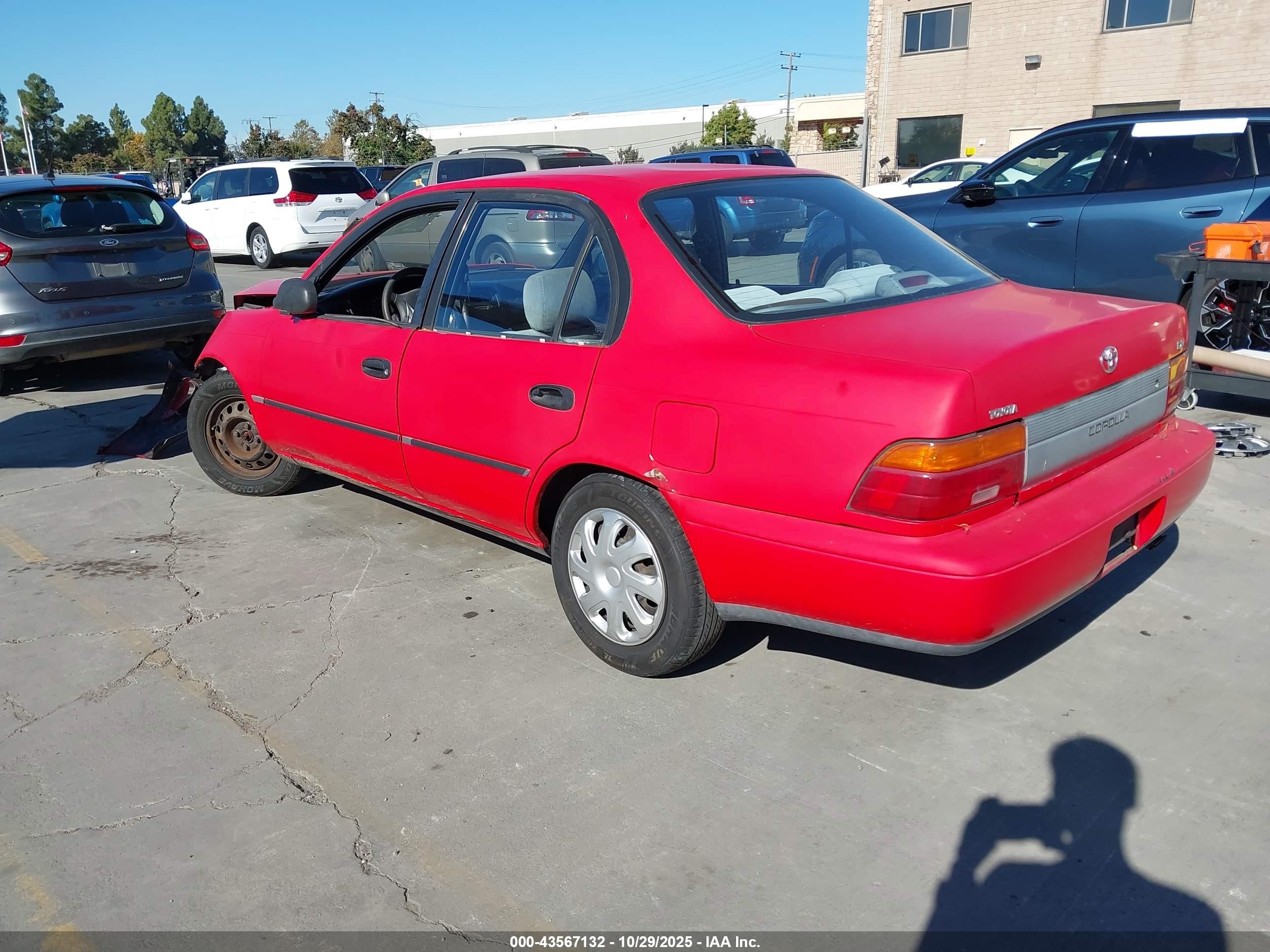 1993 Toyota Corolla Le/dx Red vin: JT2AE09E6P0028893