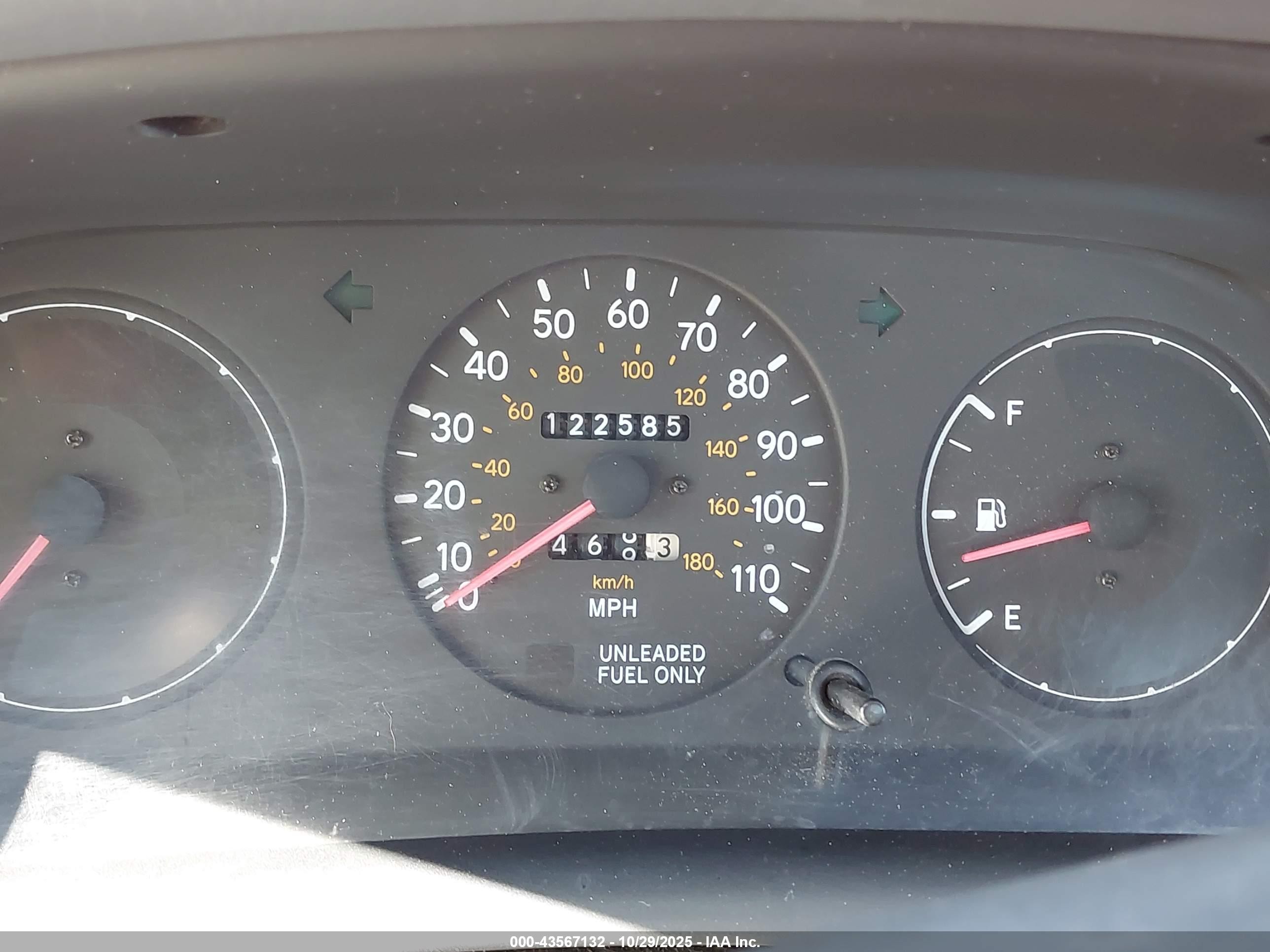 1993 Toyota Corolla Le/dx Red vin: JT2AE09E6P0028893
