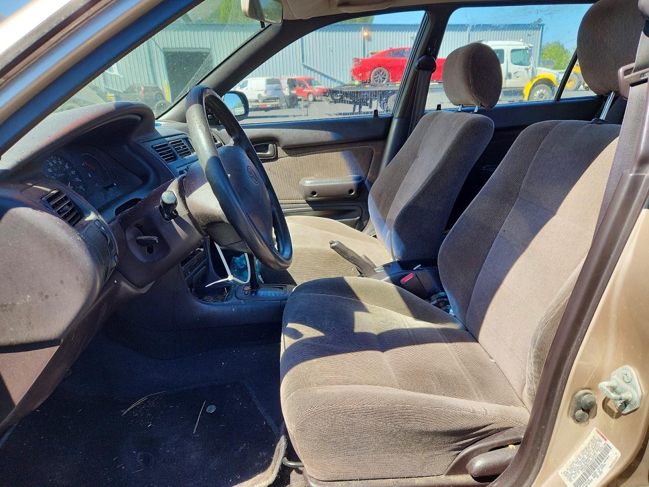 1994 Toyota Corolla Dx Beige vin: JT2AE09V5R0048149