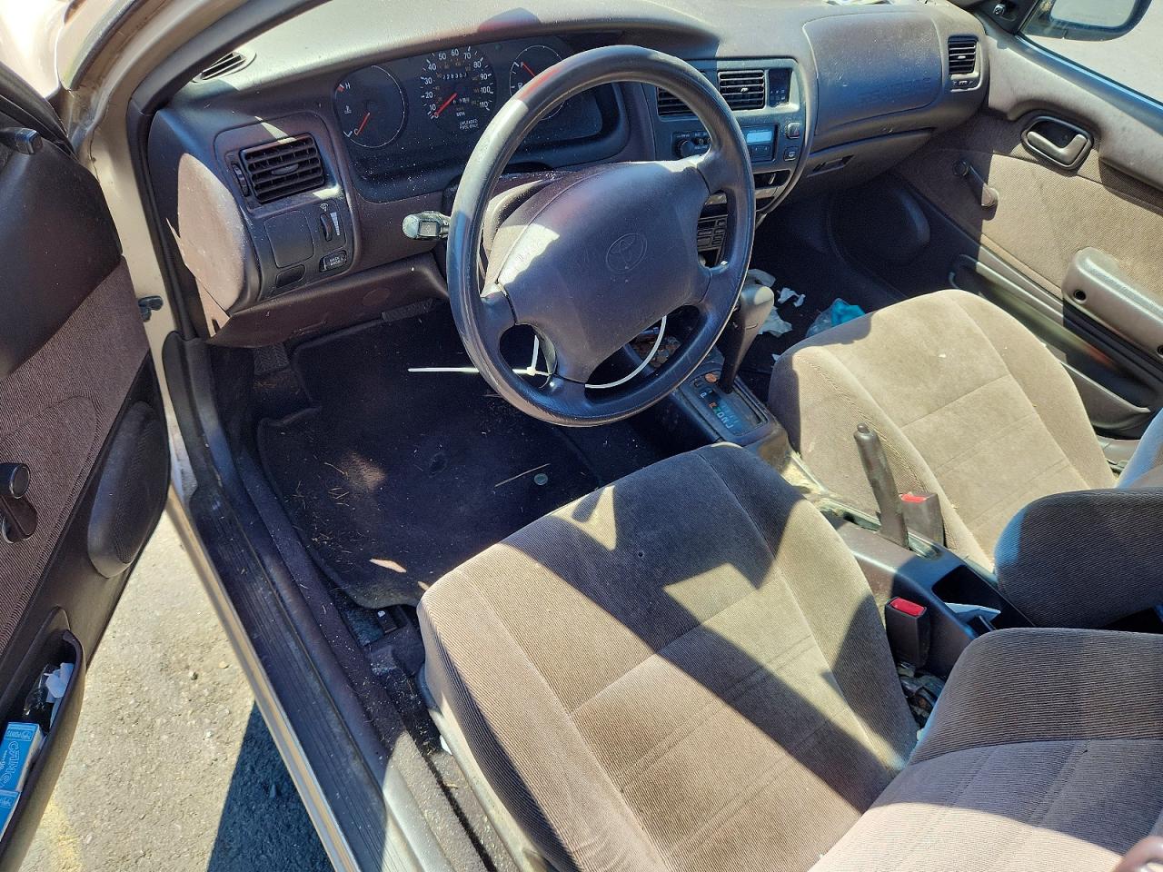 1994 Toyota Corolla Dx Beige vin: JT2AE09V5R0048149