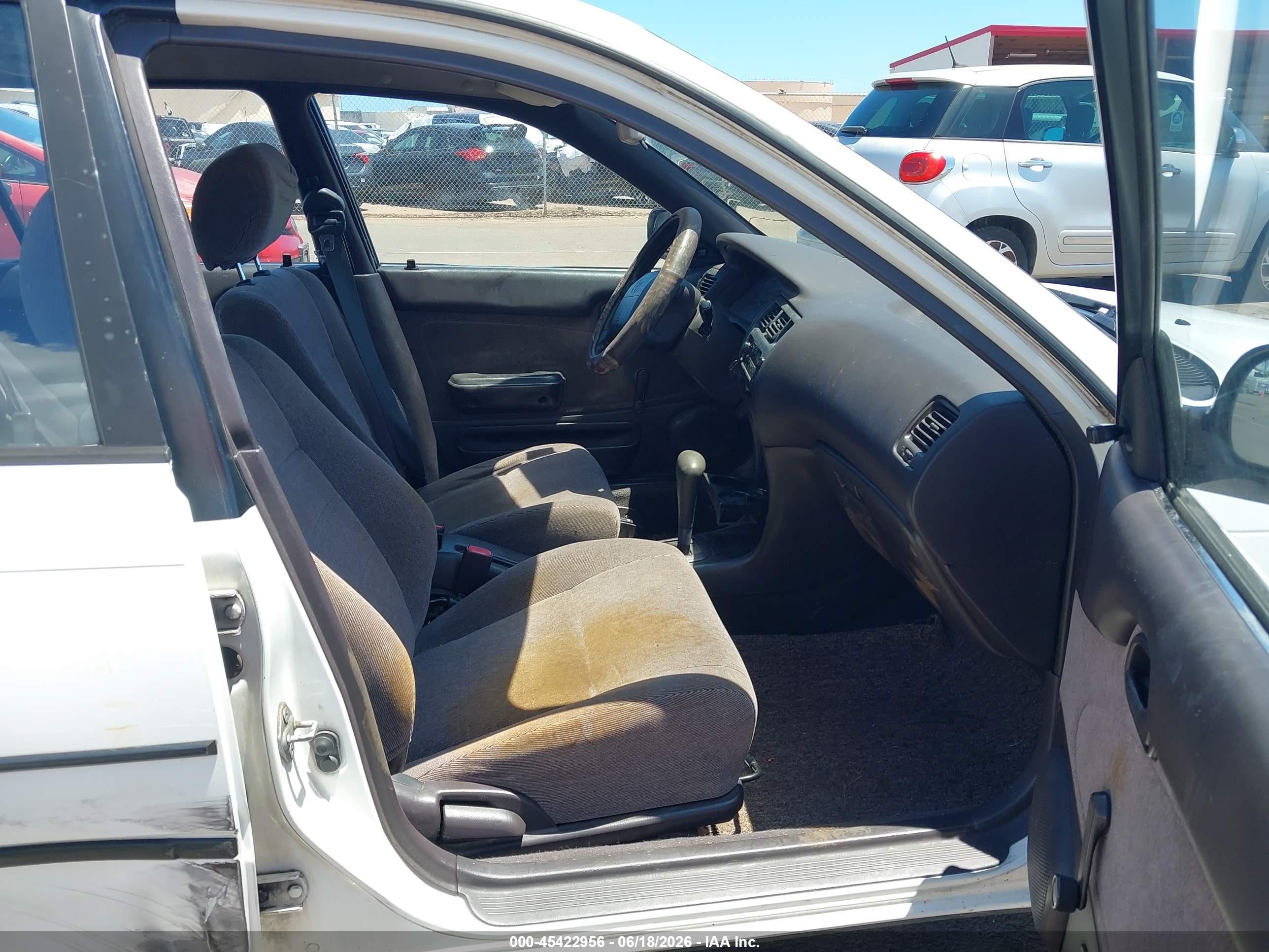 1993 Toyota Corolla Dx Белый vin: JT2AE09W8P0030847