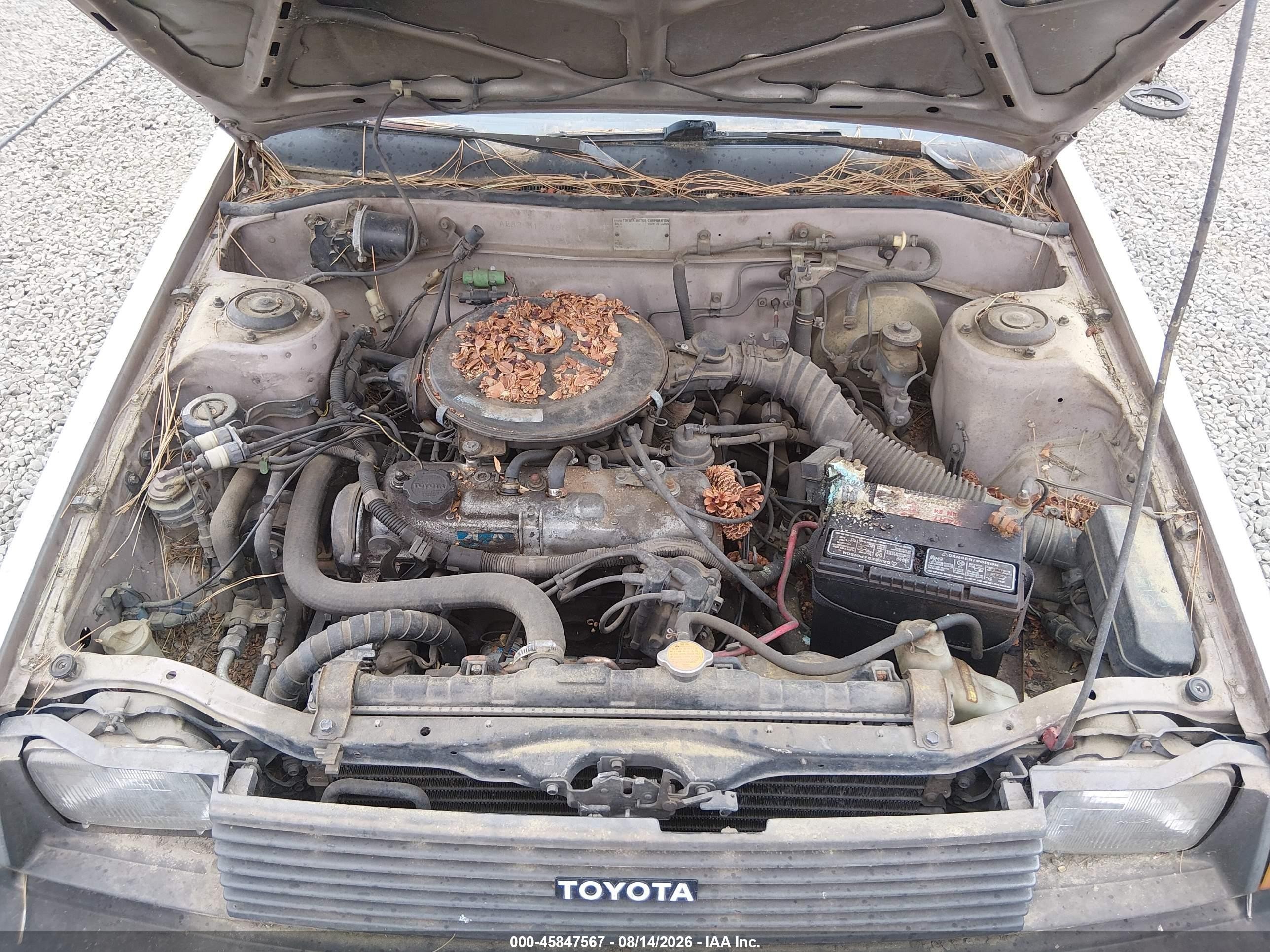 1984 Toyota Corolla Dlx Tan vin: JT2AE82E1E3121793