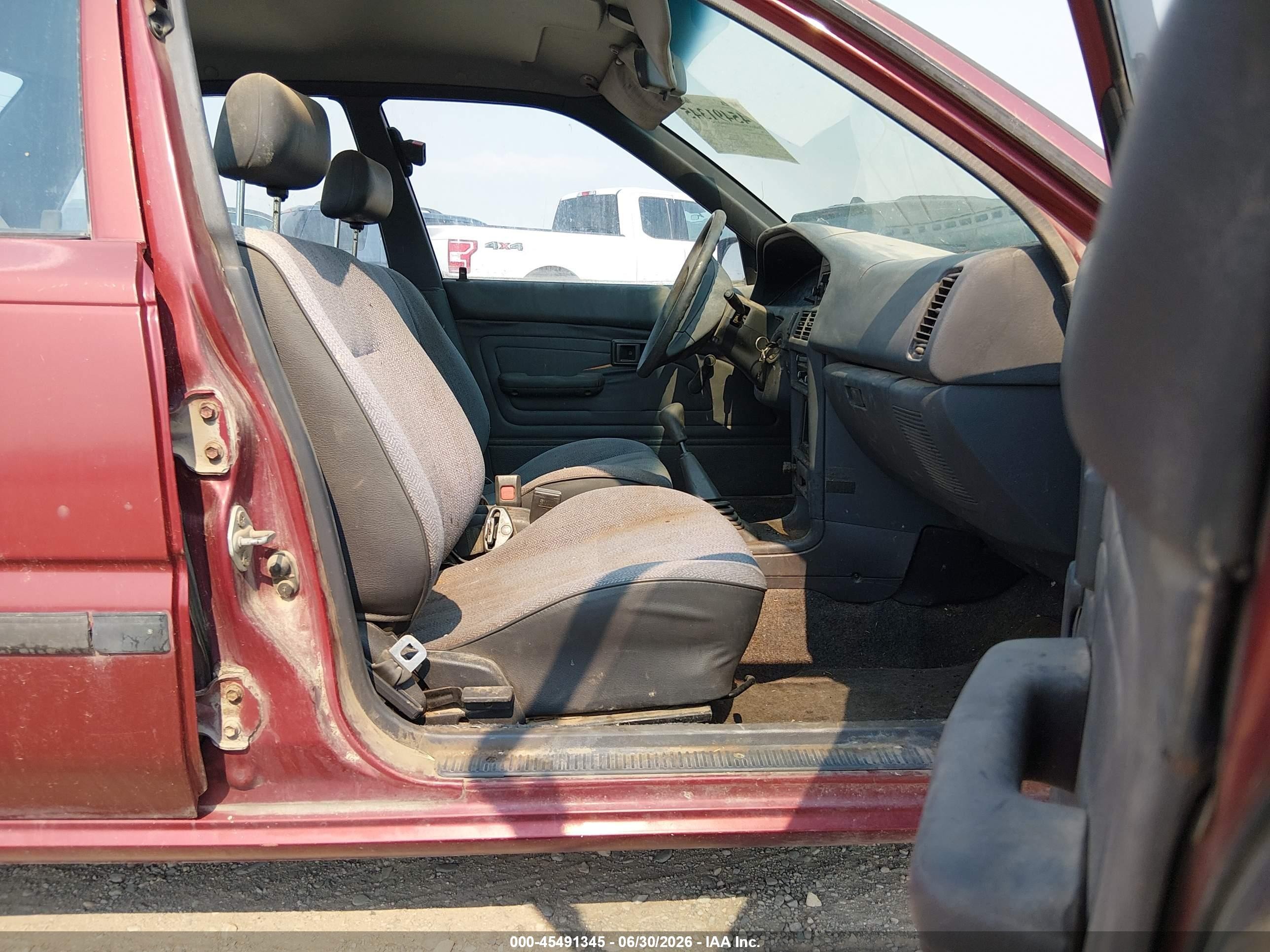 1991 Toyota Corolla Red vin: JT2AE91A4M3427552