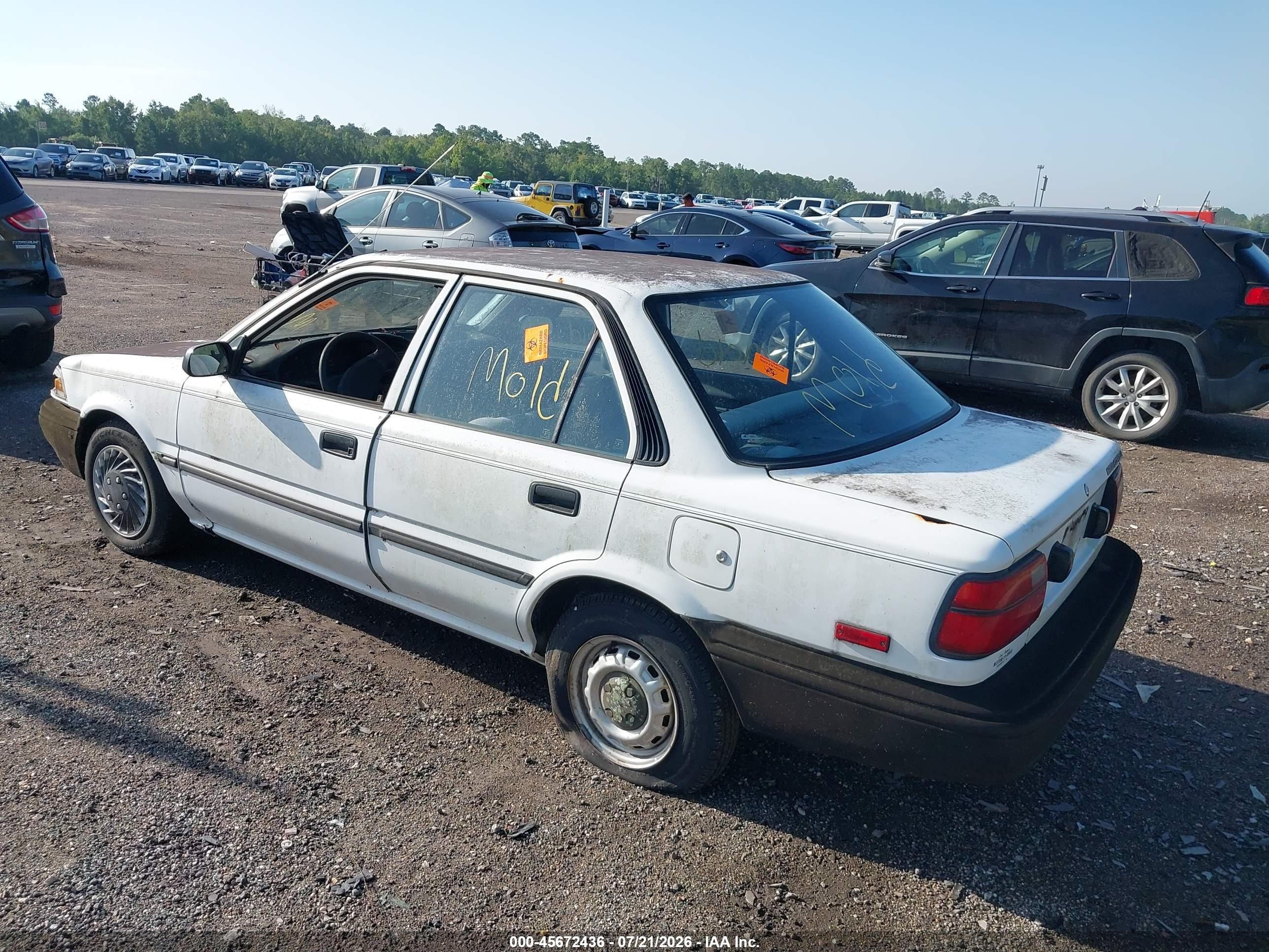 1992 Toyota Corolla   White vin: JT2AE91AINO273014