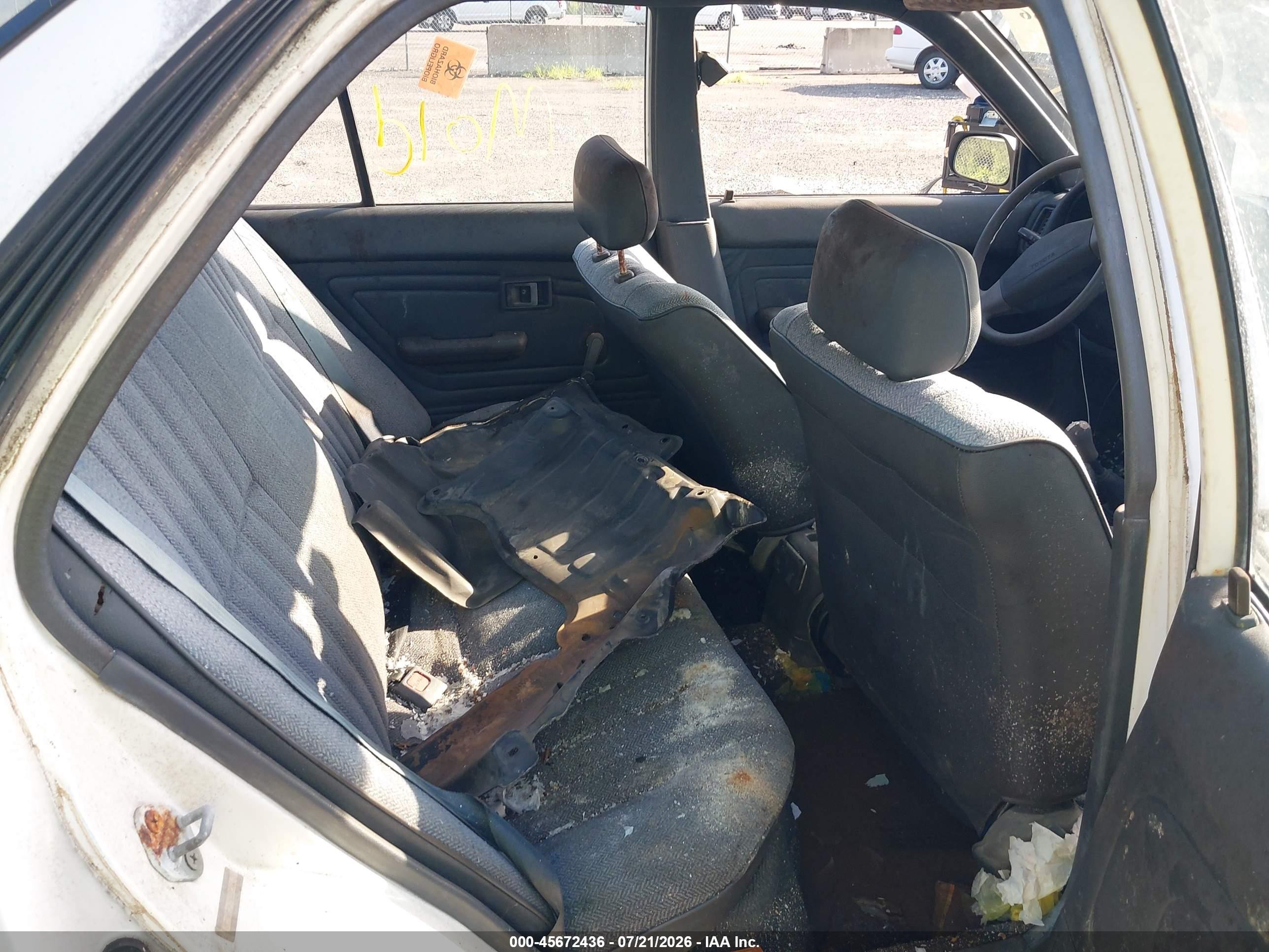 1992 Toyota Corolla   White vin: JT2AE91AINO273014
