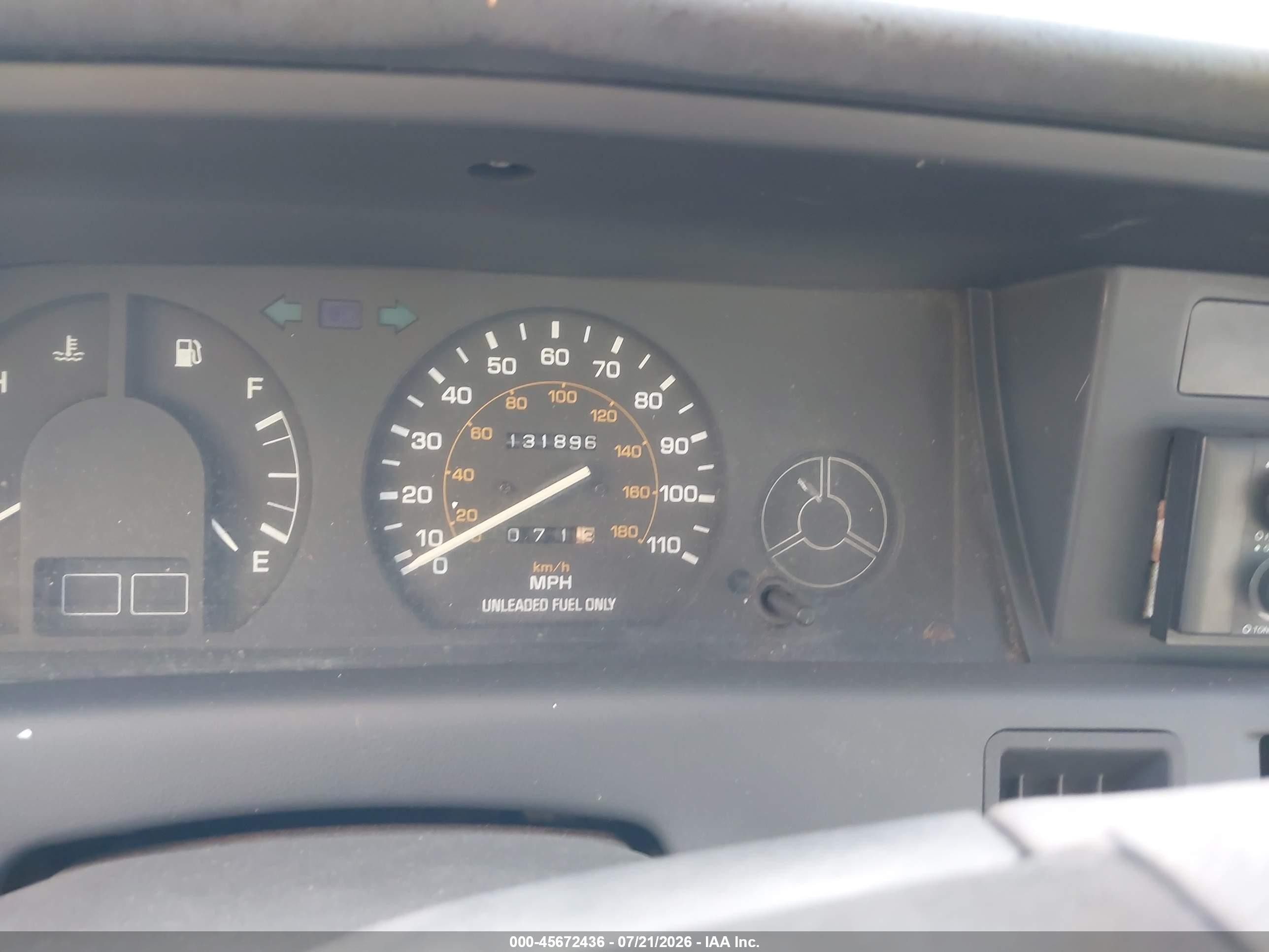 1992 Toyota Corolla   White vin: JT2AE91AINO273014