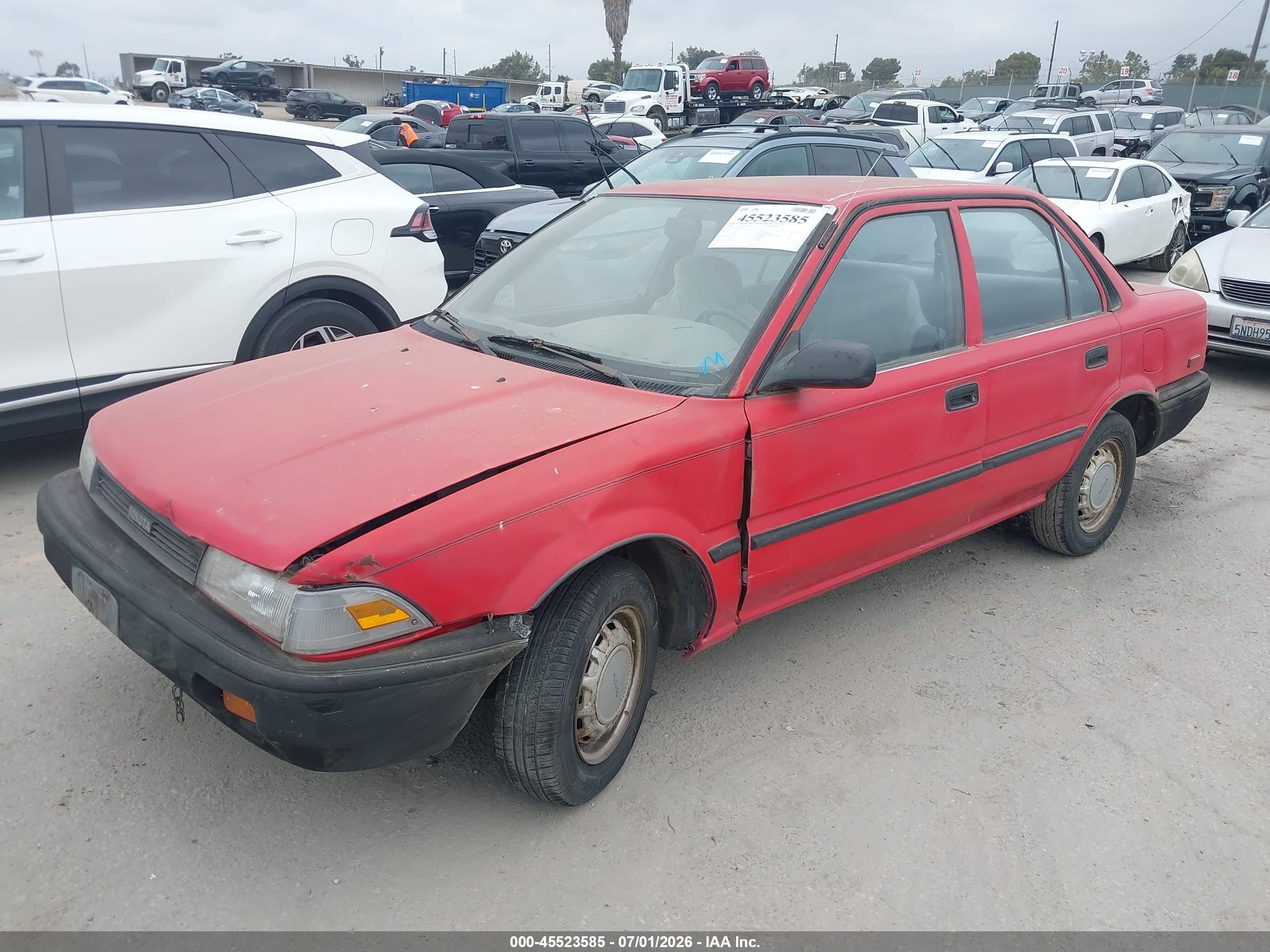 1988 Toyota Corolla Dlx Red vin: JT2AE92E3J0069214