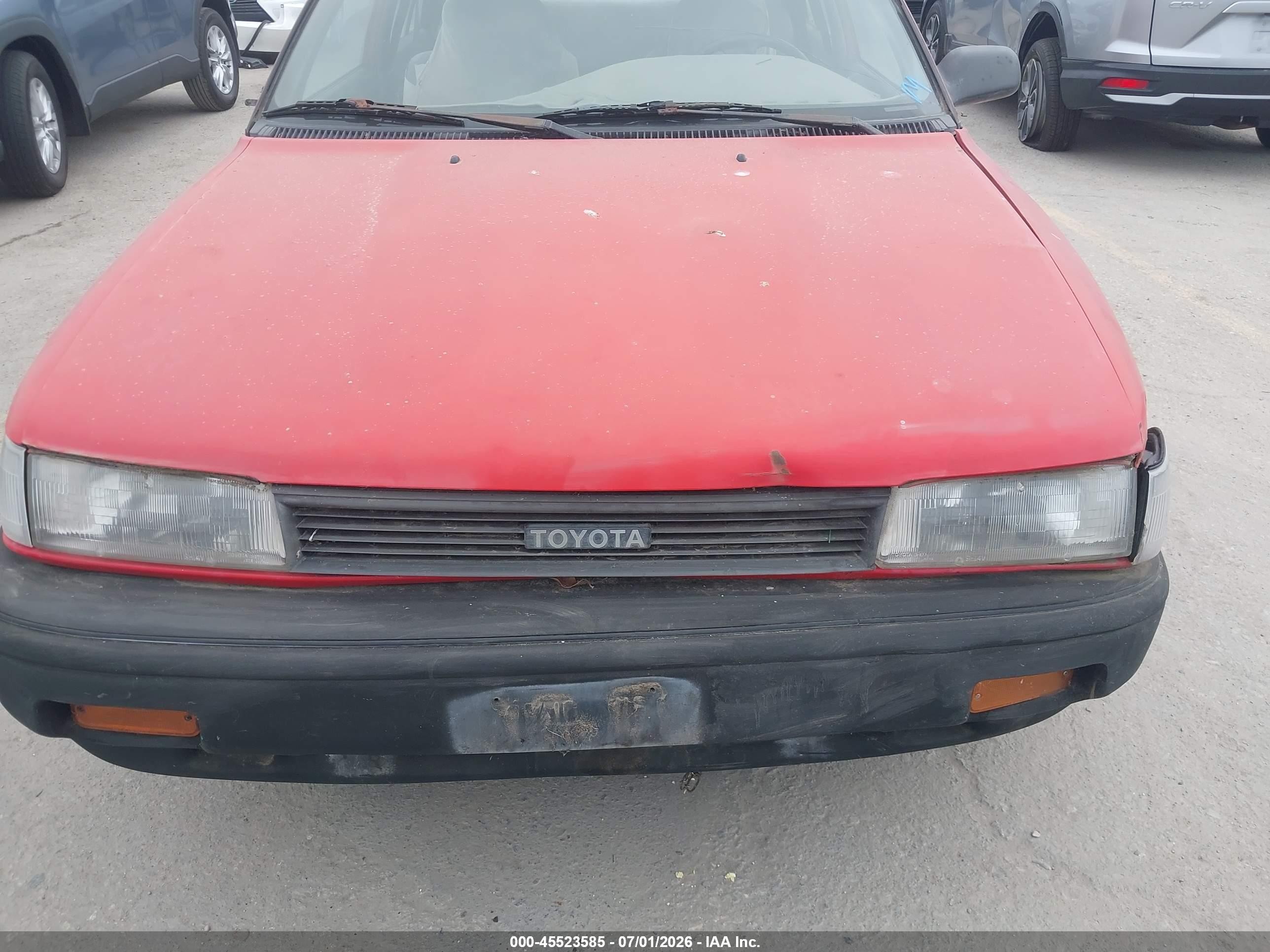 1988 Toyota Corolla Dlx Red vin: JT2AE92E3J0069214
