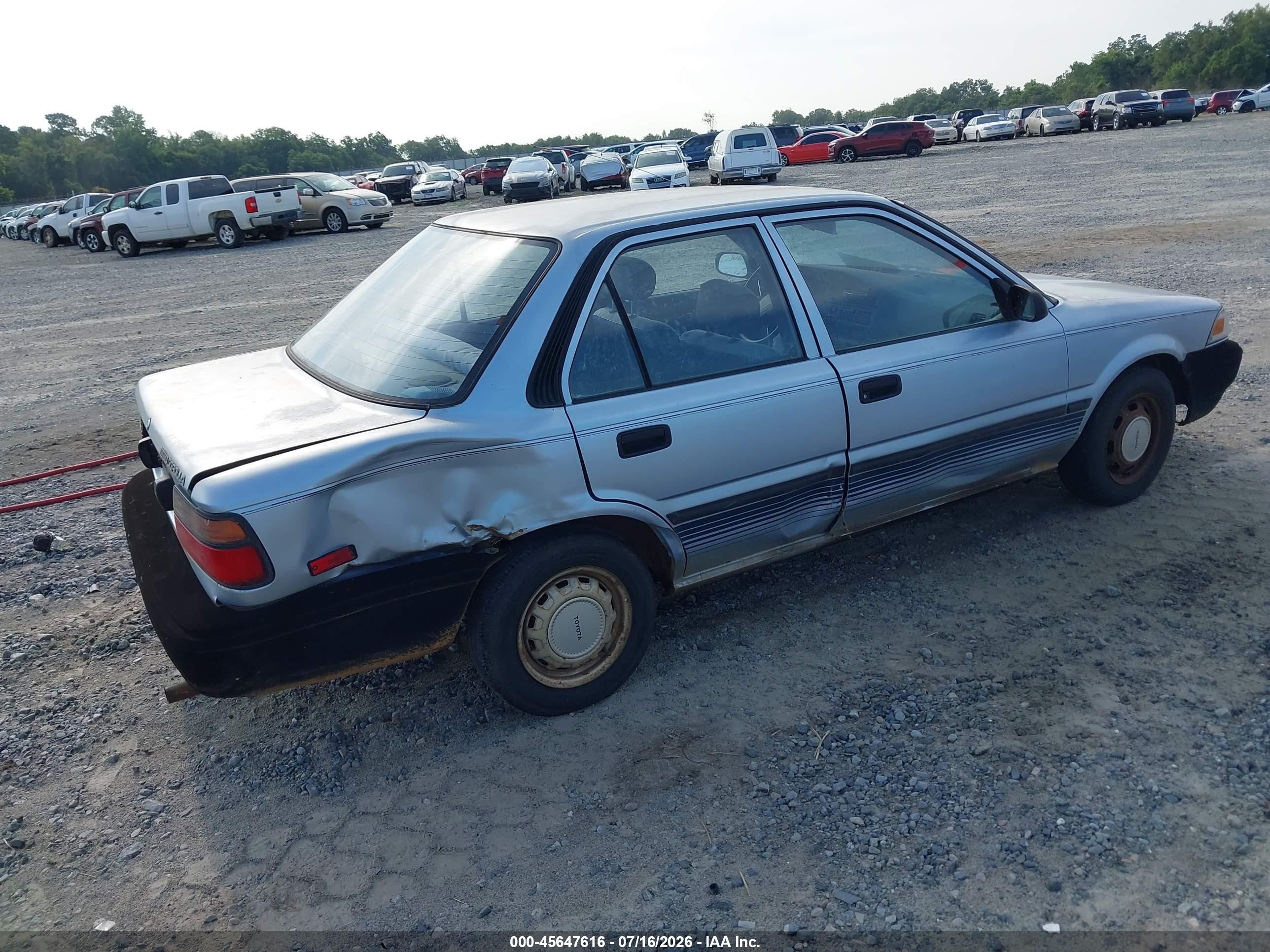 1988 Toyota Corolla Dlx Blue vin: JT2AE92E5J0022864