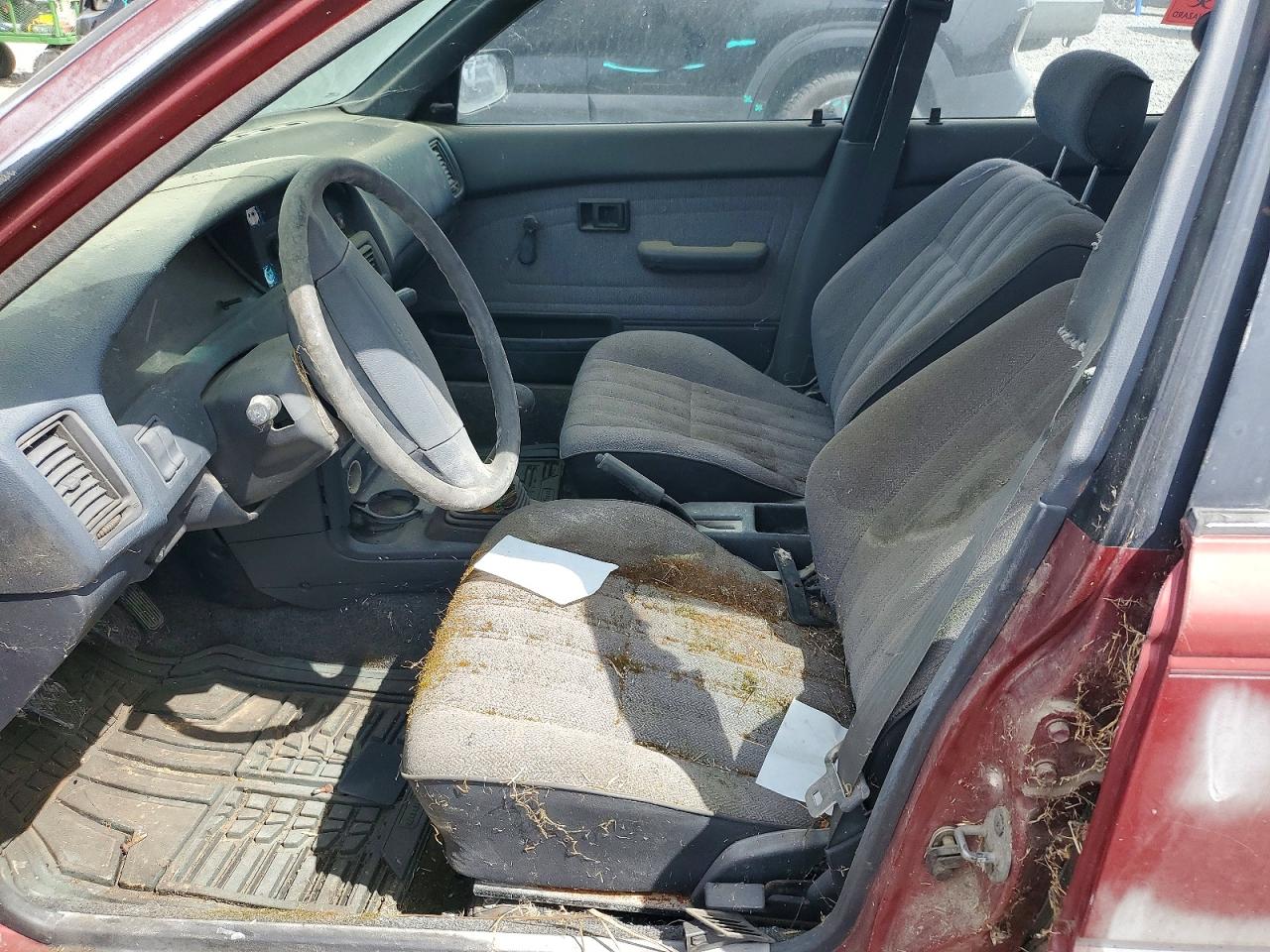 1988 Toyota Corolla Deluxe Red vin: JT2AE92W1K3180885