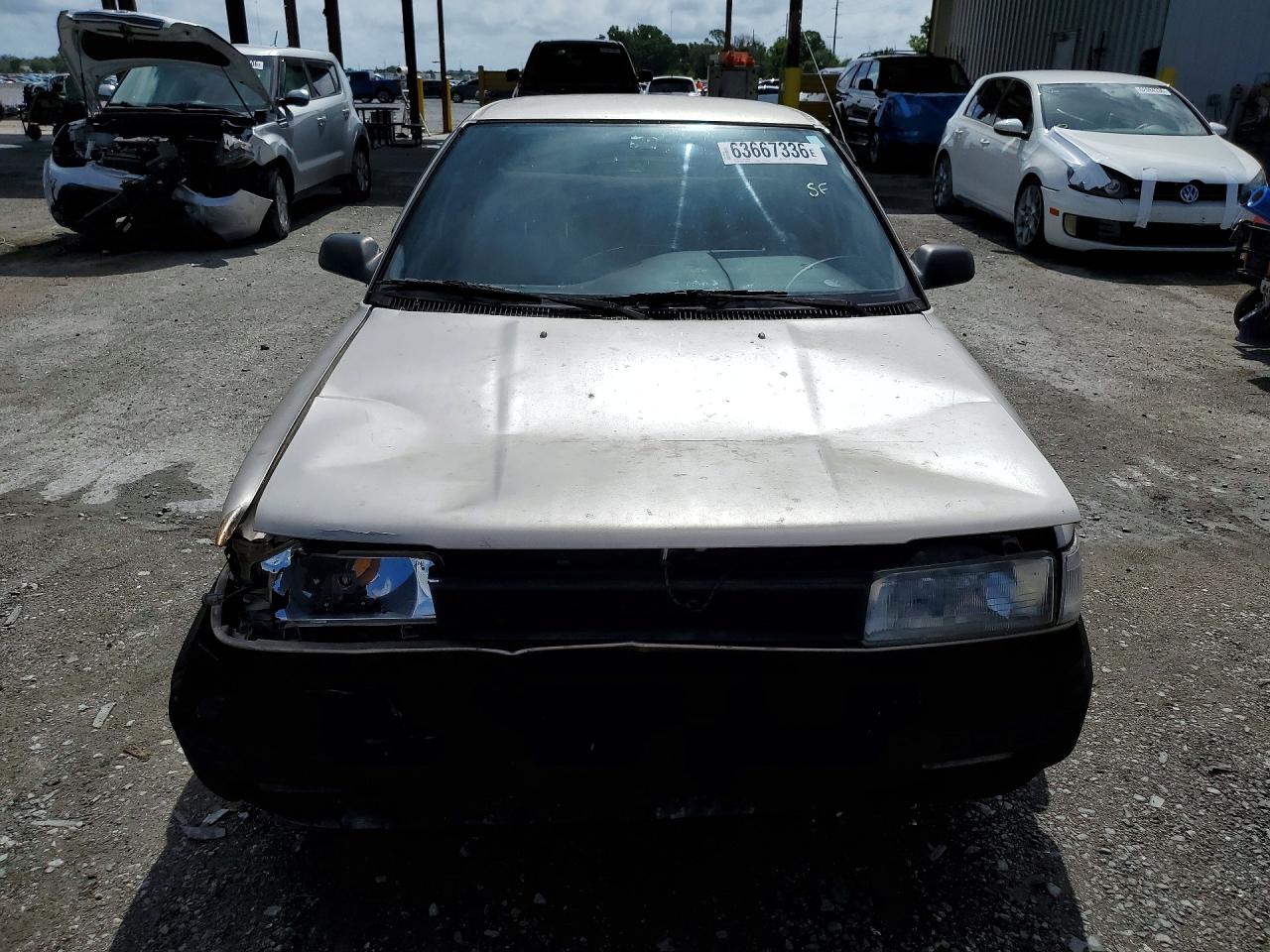 1991 Toyota Corolla Deluxe Beige vin: JT2AE94A3M3477404