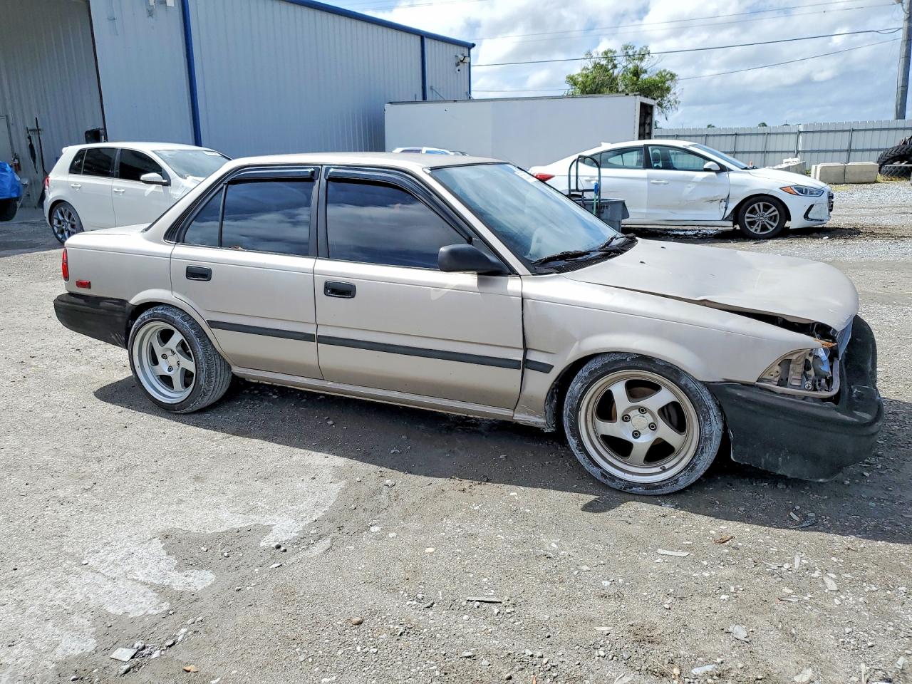 1991 Toyota Corolla Deluxe Beige vin: JT2AE94A3M3477404