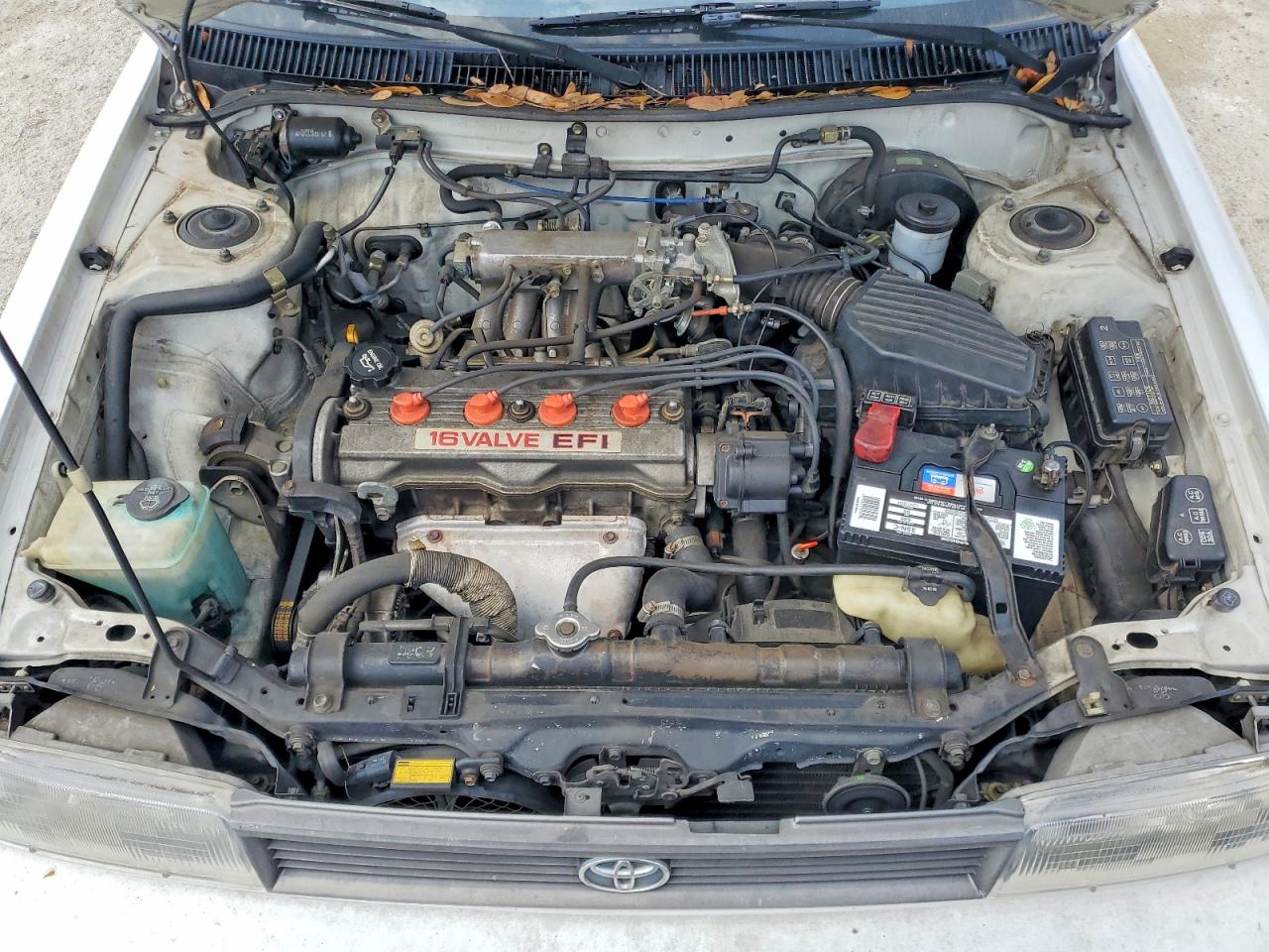 1992 Toyota Corolla Deluxe White vin: JT2AE94A6N0312756