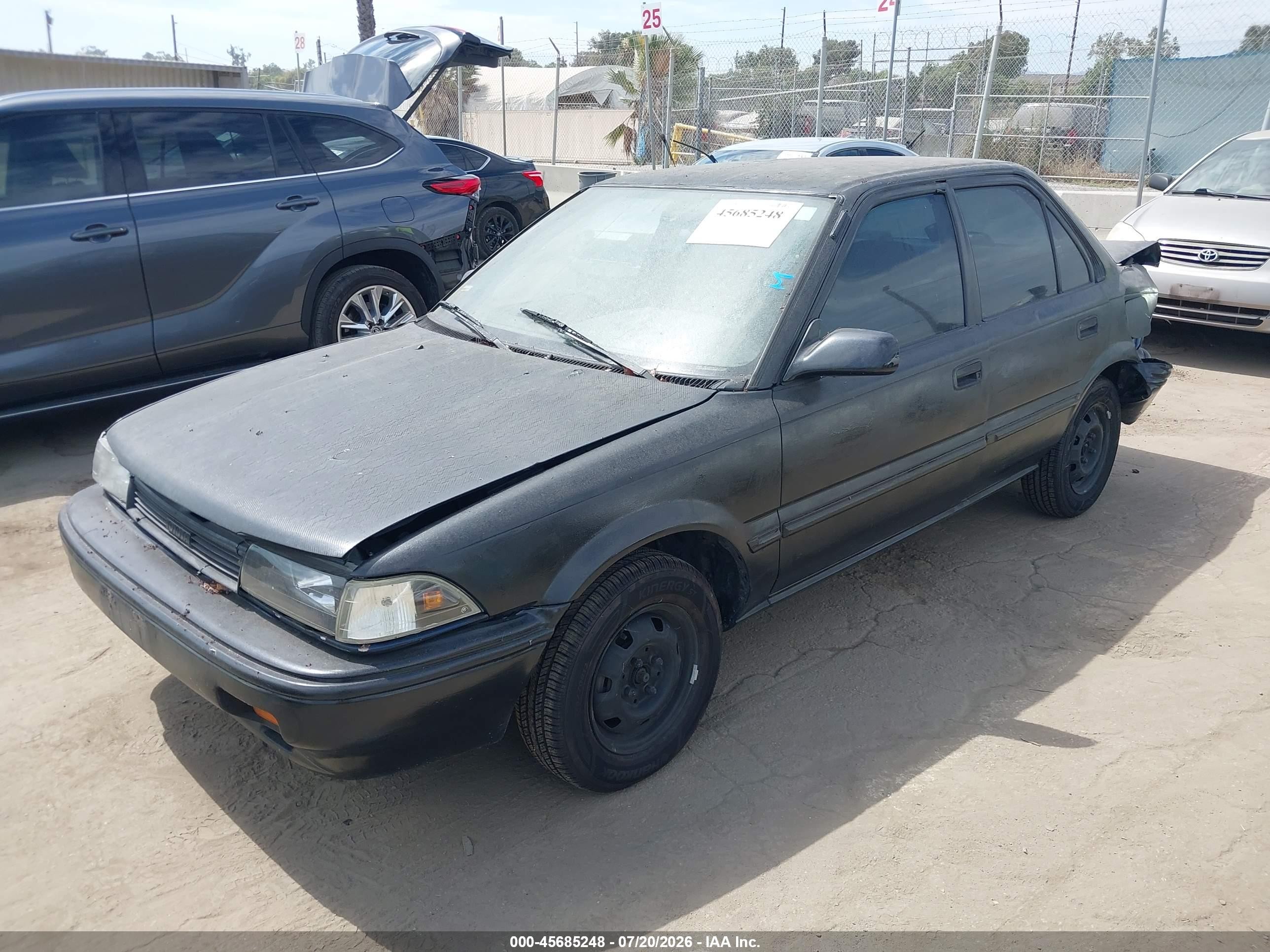 1990 Toyota Corolla Dlx Black vin: JT2AE94A7L3325902