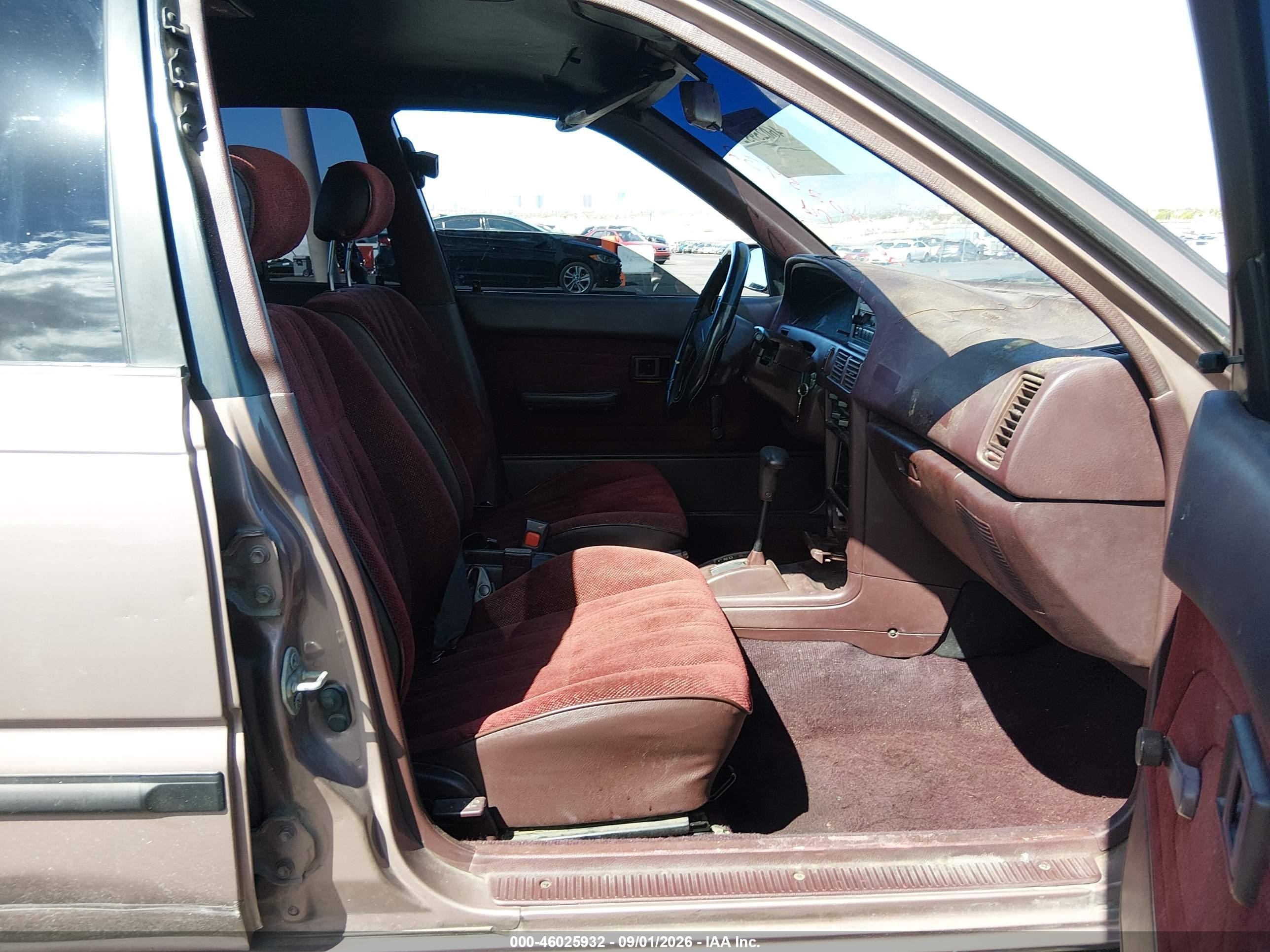 1992 Toyota Corolla Dlx Pewter vin: JT2AE94A9N0305560