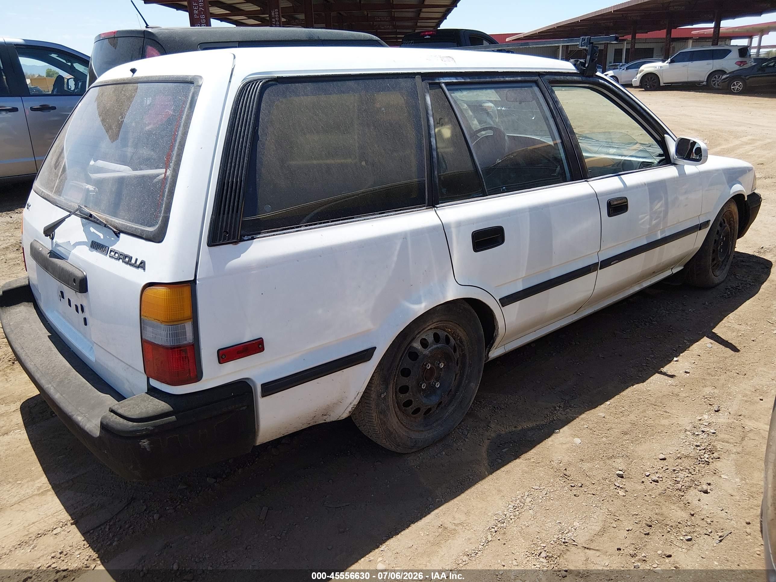 1991 Toyota Corolla Dlx White vin: JT2AE94K3M3489674