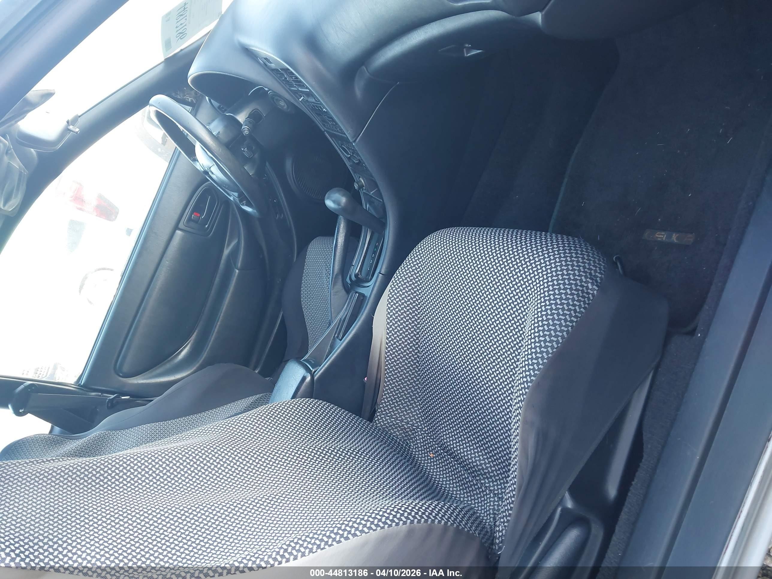 1994 Toyota Celica St Silver vin: JT2AT00N6R0027734