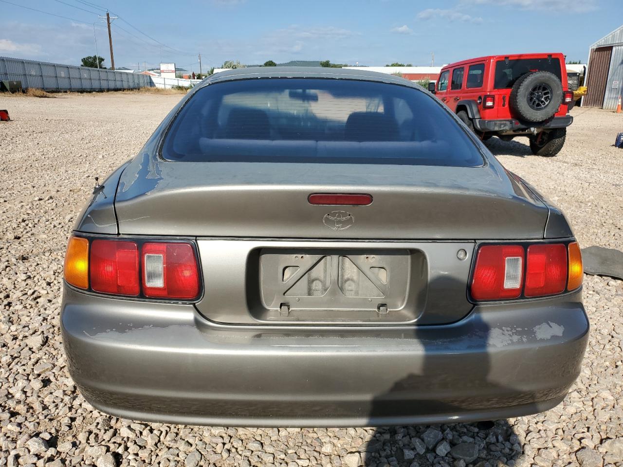 1994 Toyota Celica Base Tan vin: JT2AT00N8R0027427