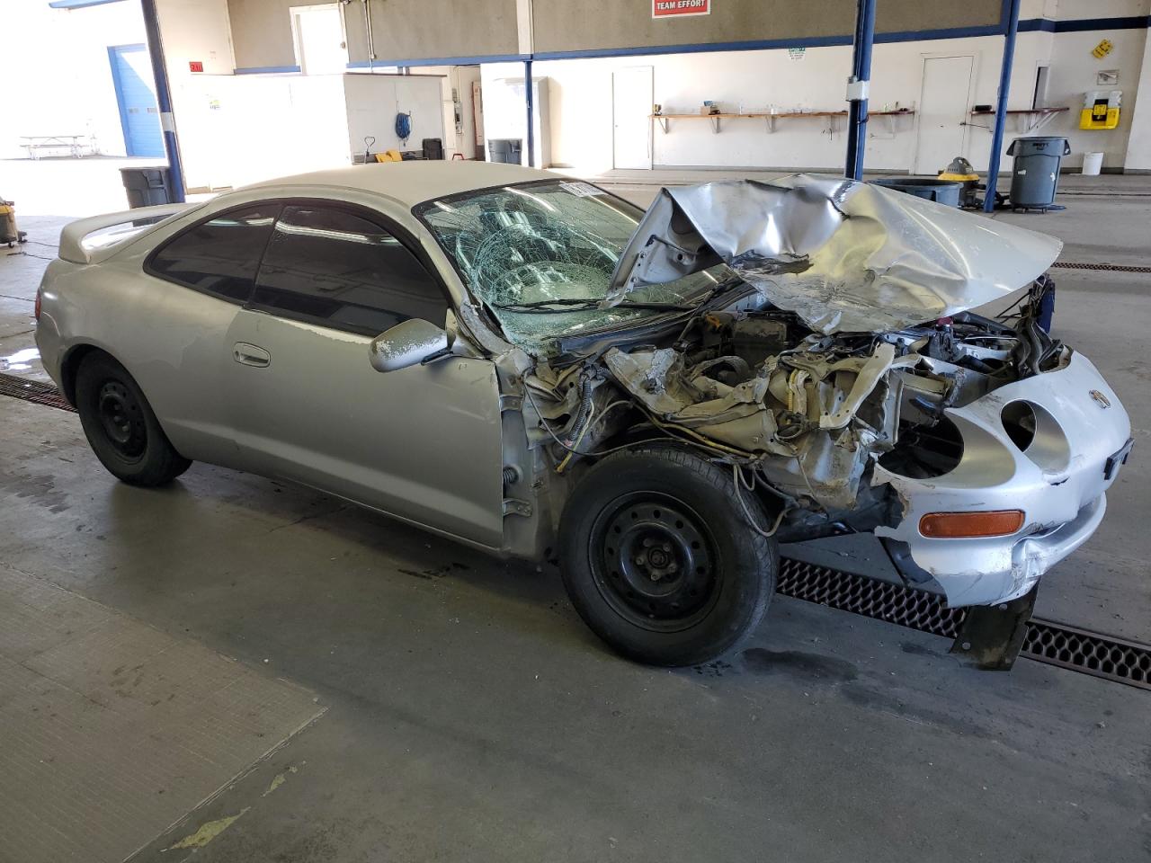 1995 Toyota Celica Base Серебряный vin: JT2AT00NXS0051170