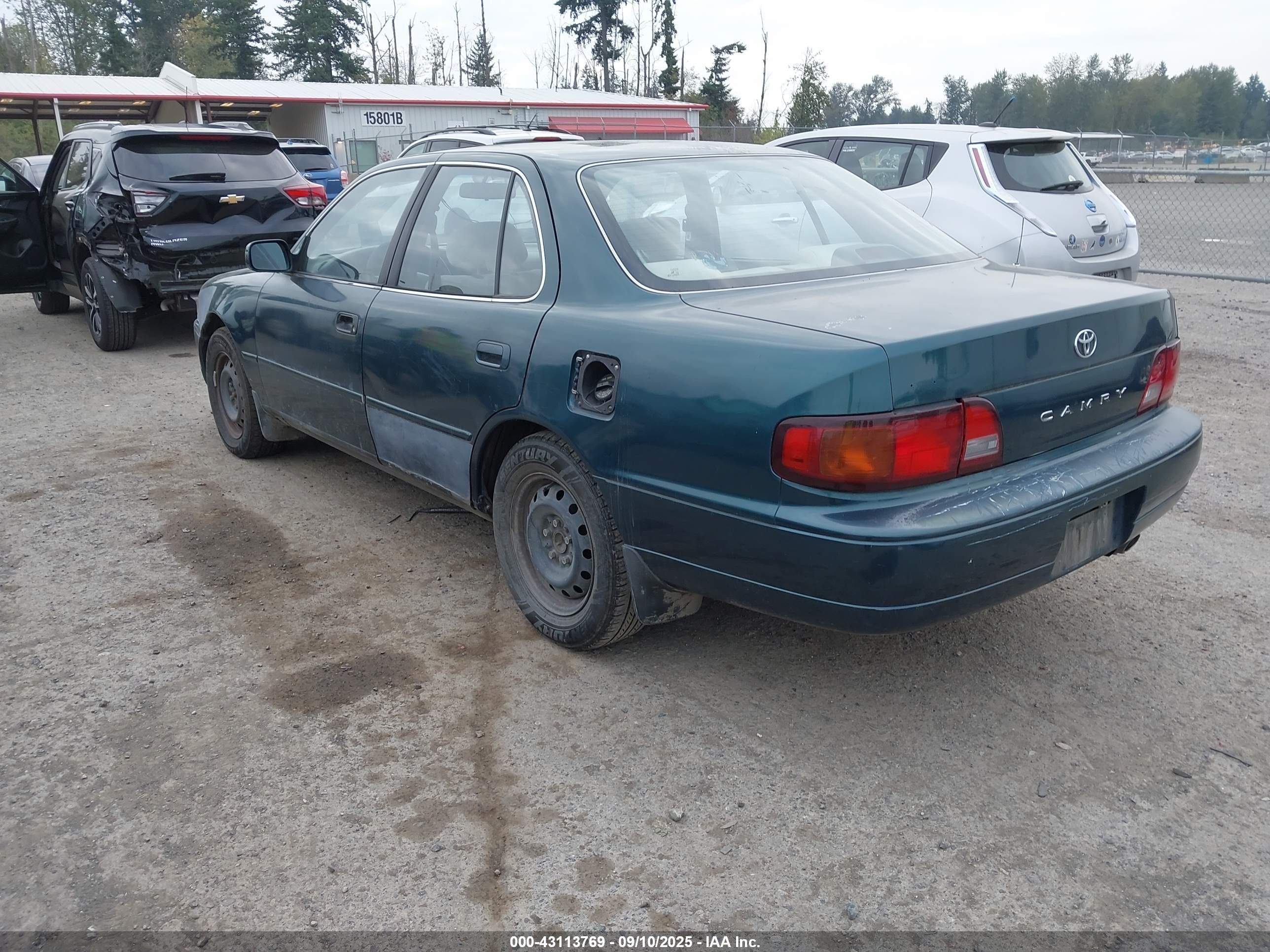 1996 Toyota Camry Le/xle/se Green vin: JT2BF12K3T0183063