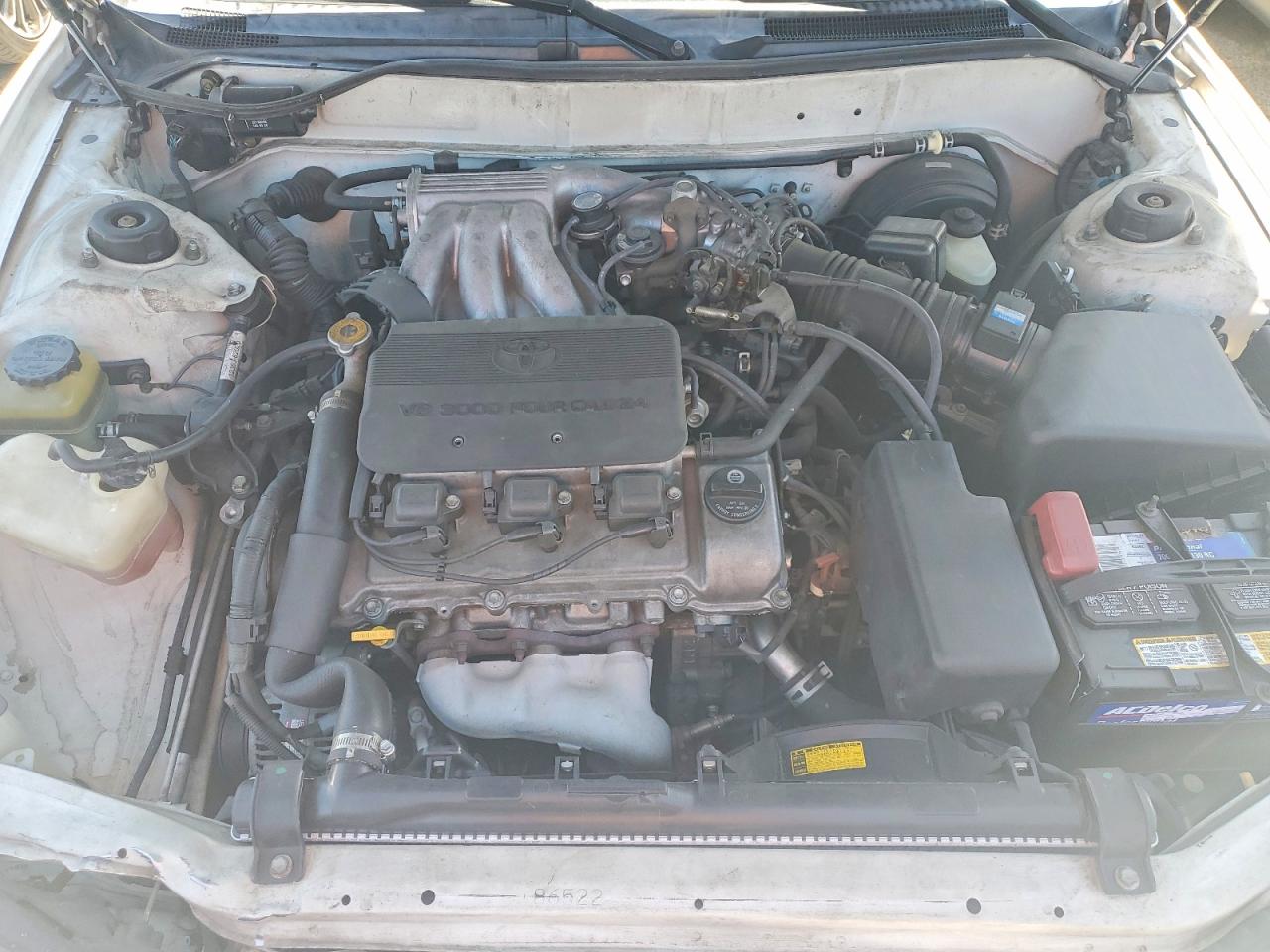 1996 Toyota Camry Le V6 White vin: JT2BF12K4T0129822
