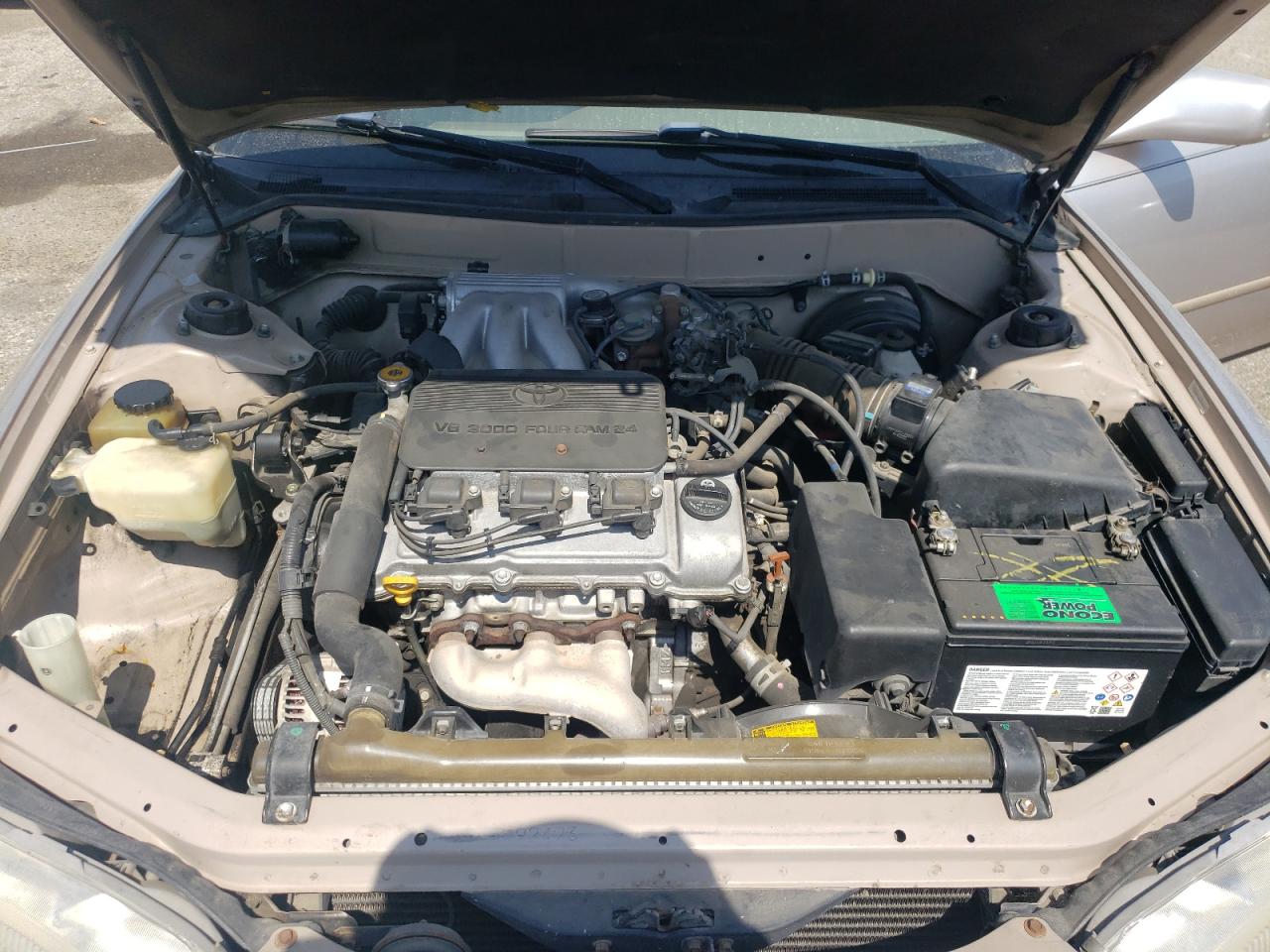 1996 Toyota Camry Le Beige vin: JT2BF12K4T0176669