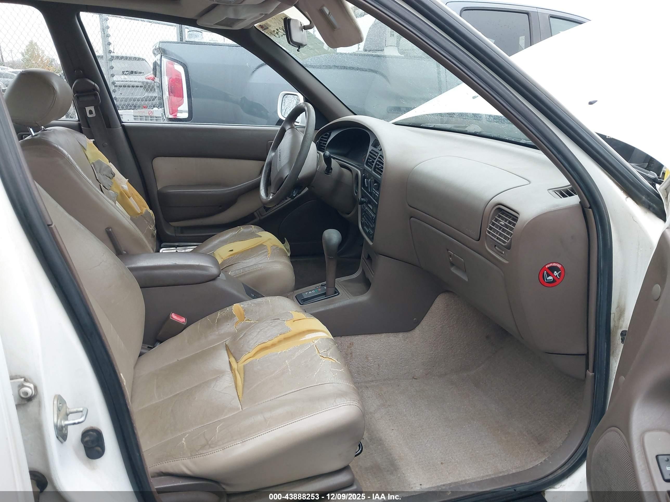 1996 Toyota Camry Le/xle/se White vin: JT2BF12K9T0133493