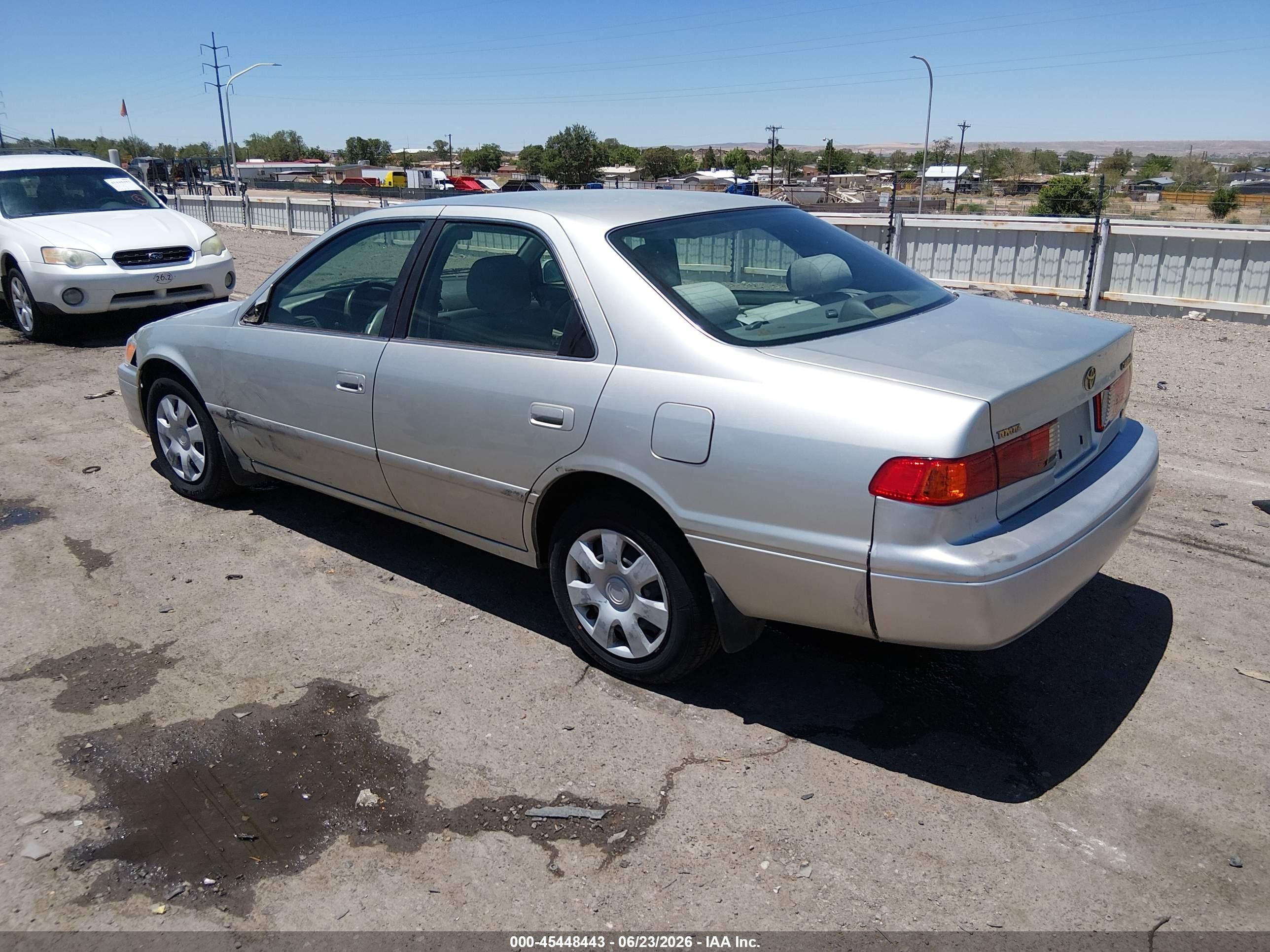 2001 Toyota Camry Le V6 Burgundy vin: JT2BF22K010338476