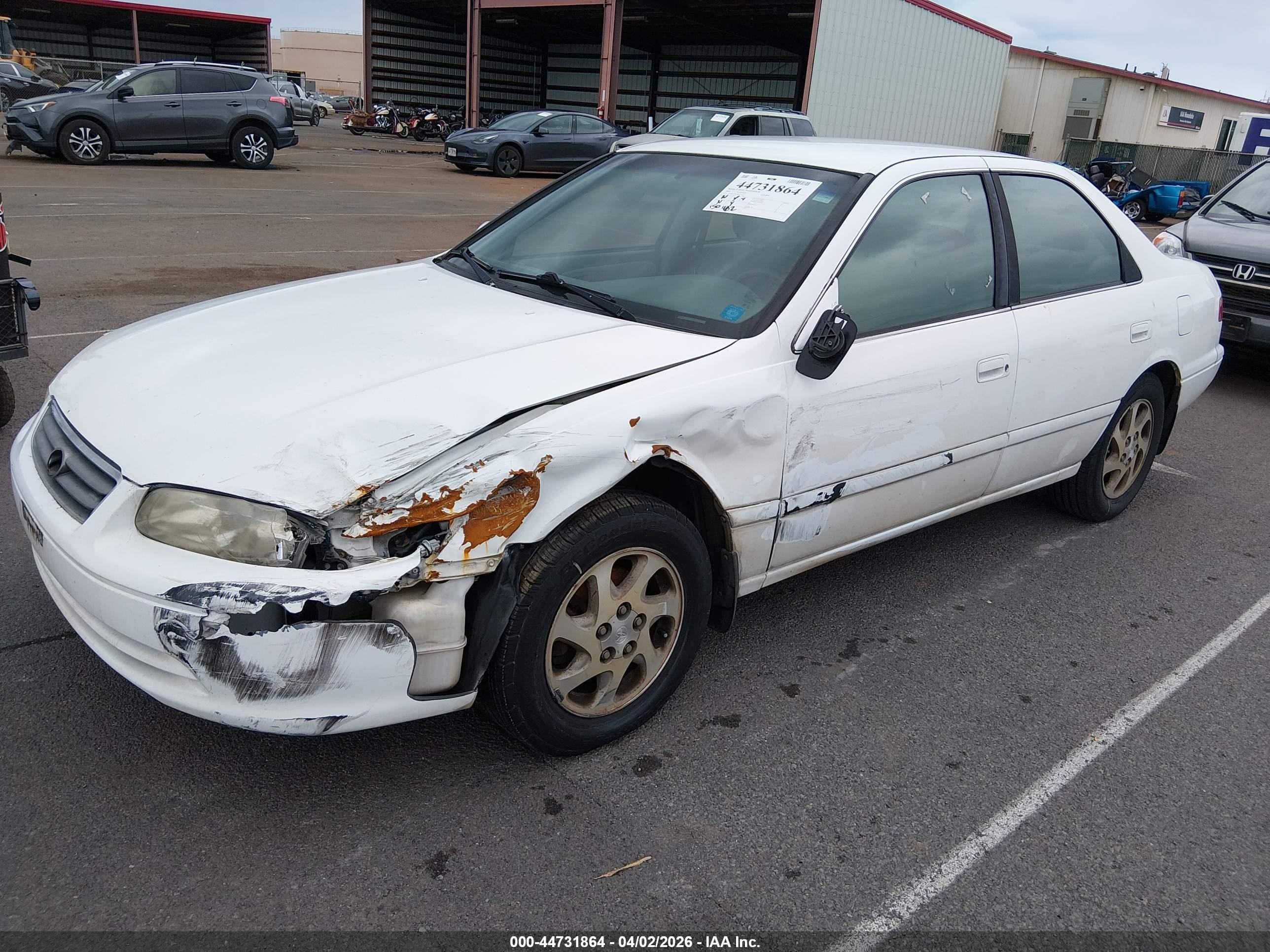 2000 Toyota Camry Le V6/xle V6 White vin: JT2BF22K0Y0263143
