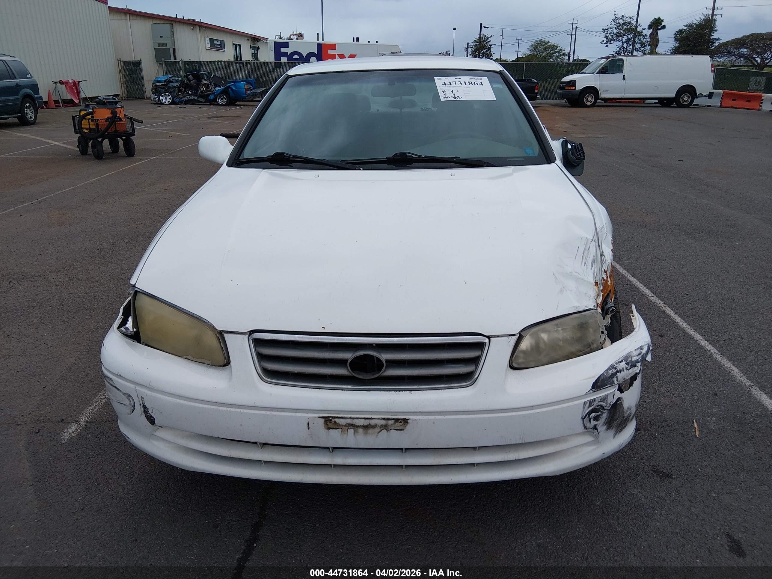 2000 Toyota Camry Le V6/xle V6 White vin: JT2BF22K0Y0263143